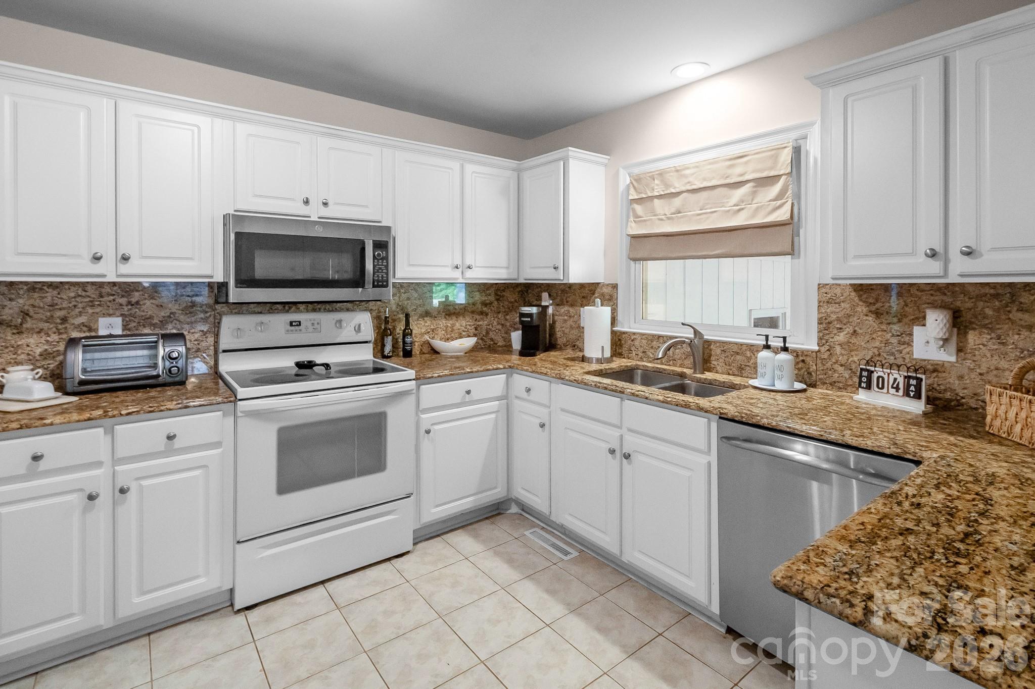 10112 Withers Road — Charlotte