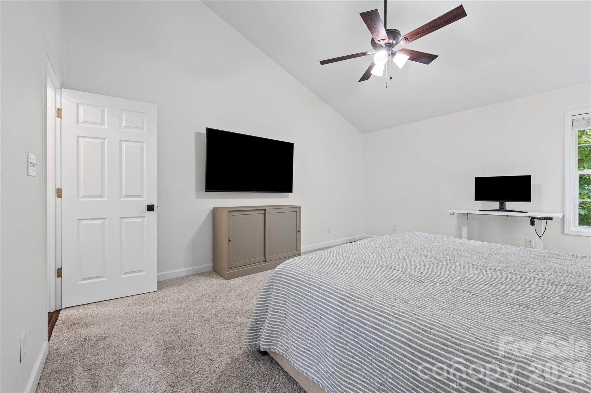 12029 Spinnaker Drive — Tega Cay