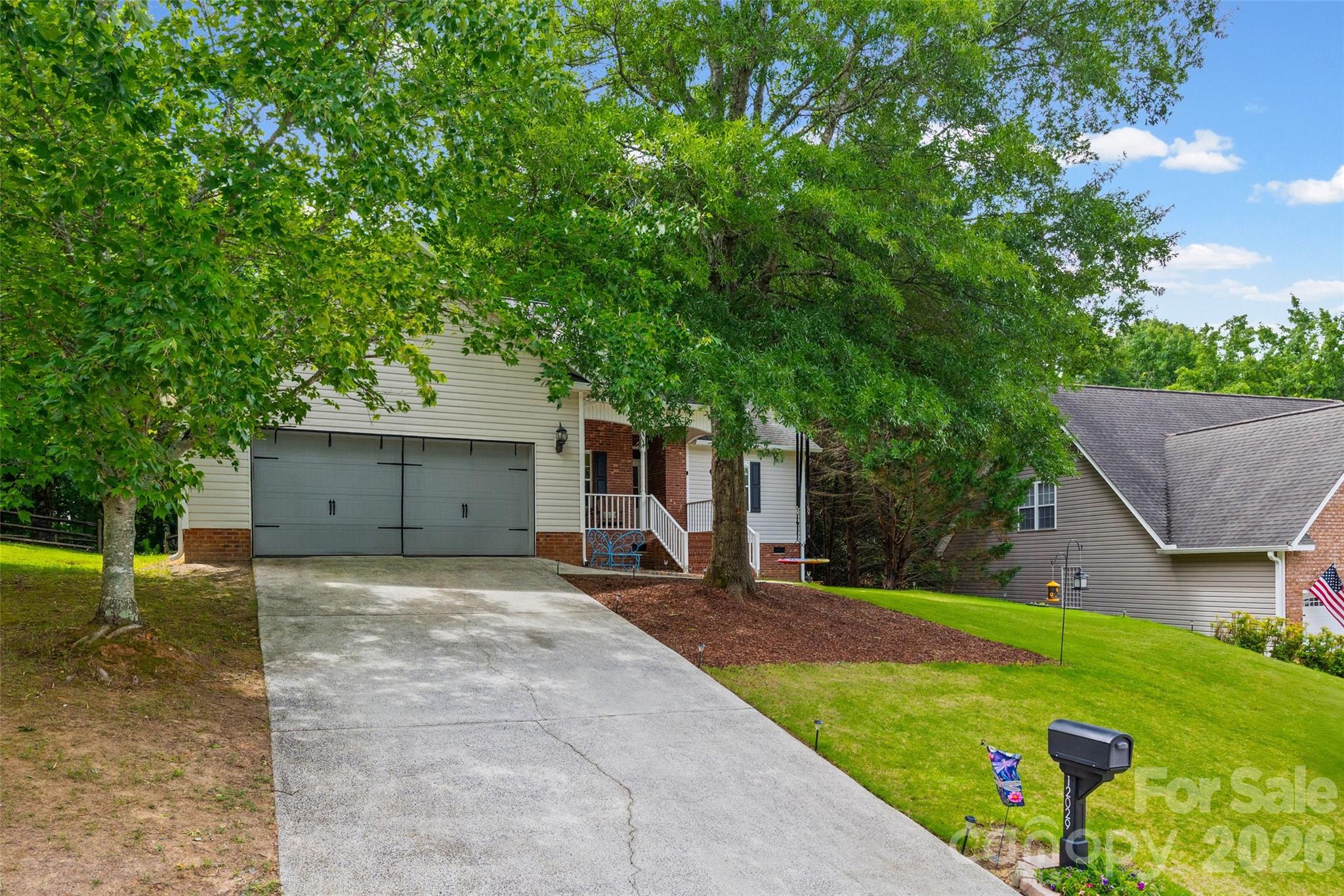 12029 Spinnaker Drive — Tega Cay