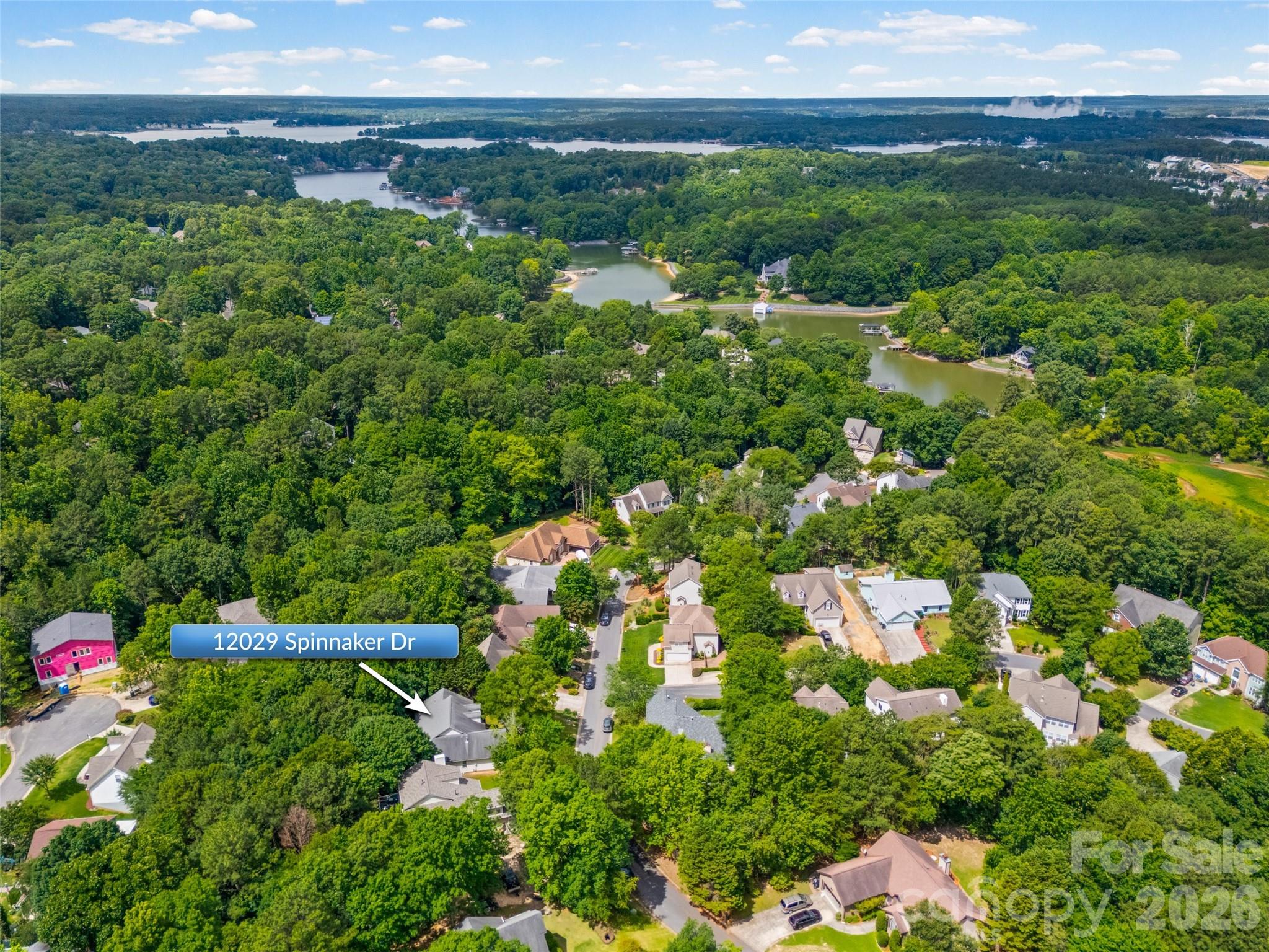 12029 Spinnaker Drive — Tega Cay
