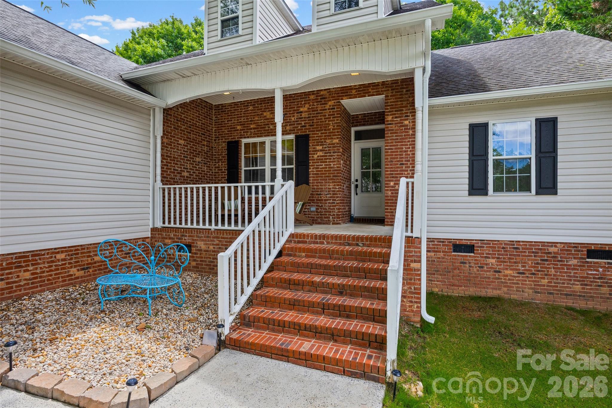 12029 Spinnaker Drive — Tega Cay