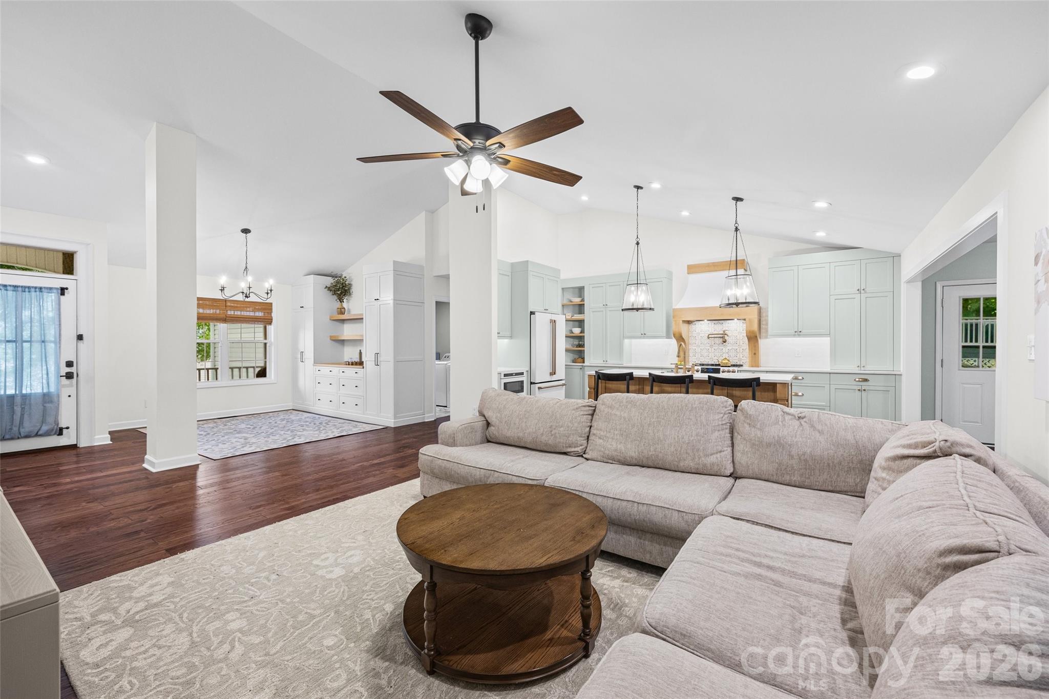 12029 Spinnaker Drive — Tega Cay
