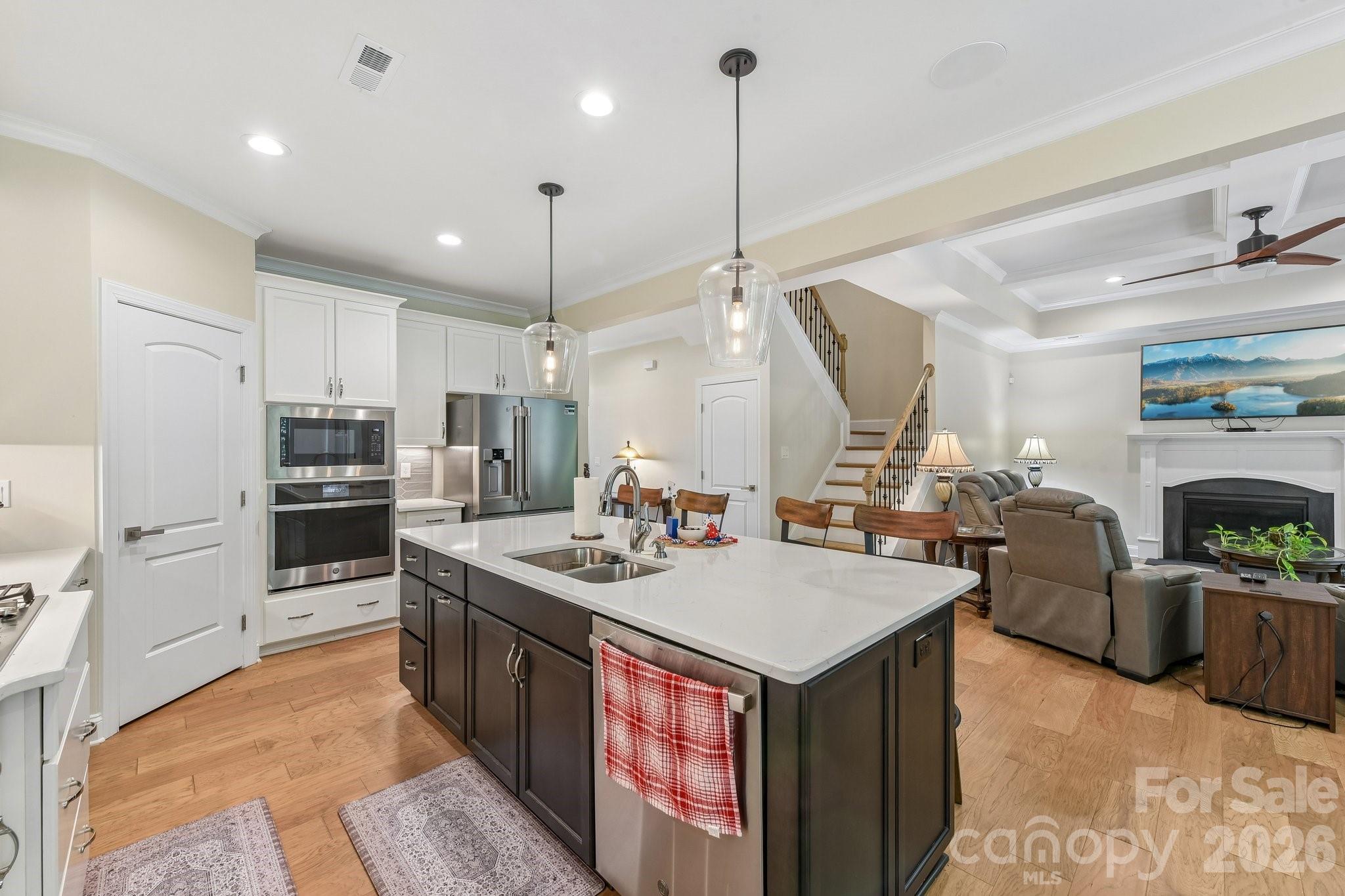 9833 Ardley Park Way — Charlotte