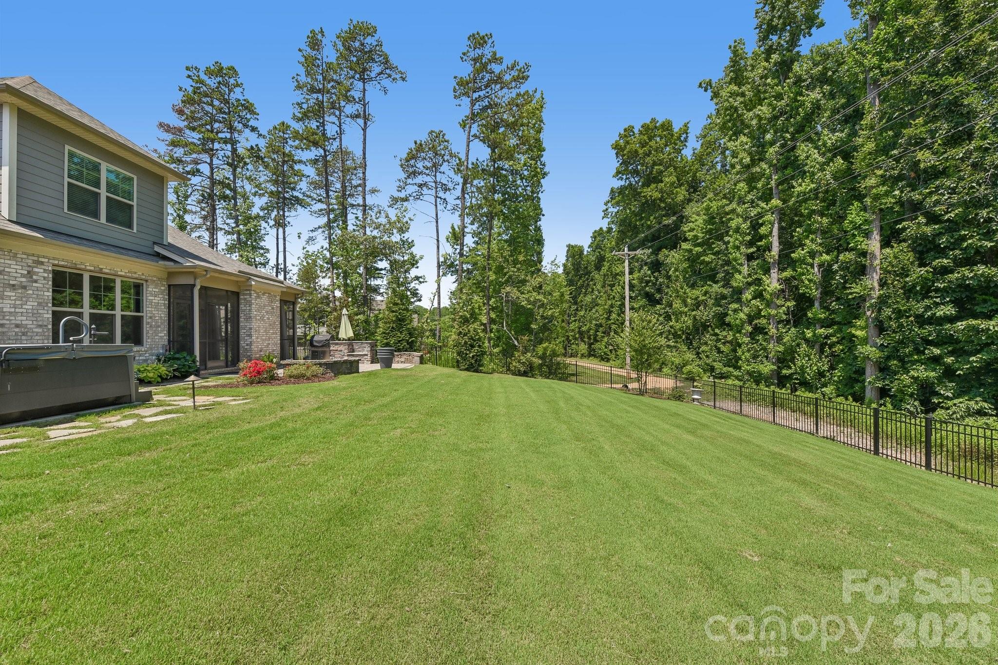 9833 Ardley Park Way — Charlotte