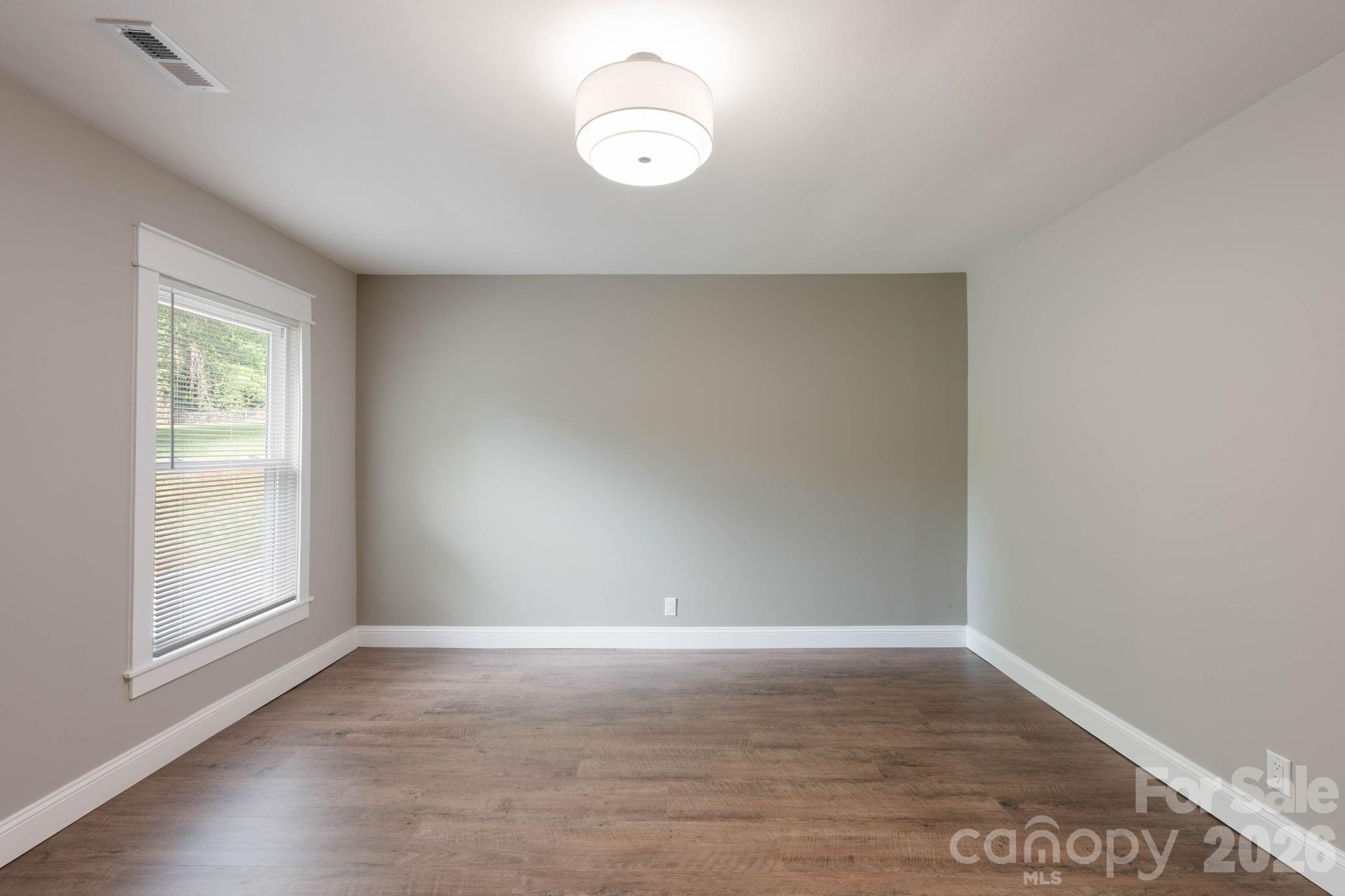 147 N Hillside Street — Rutherfordton