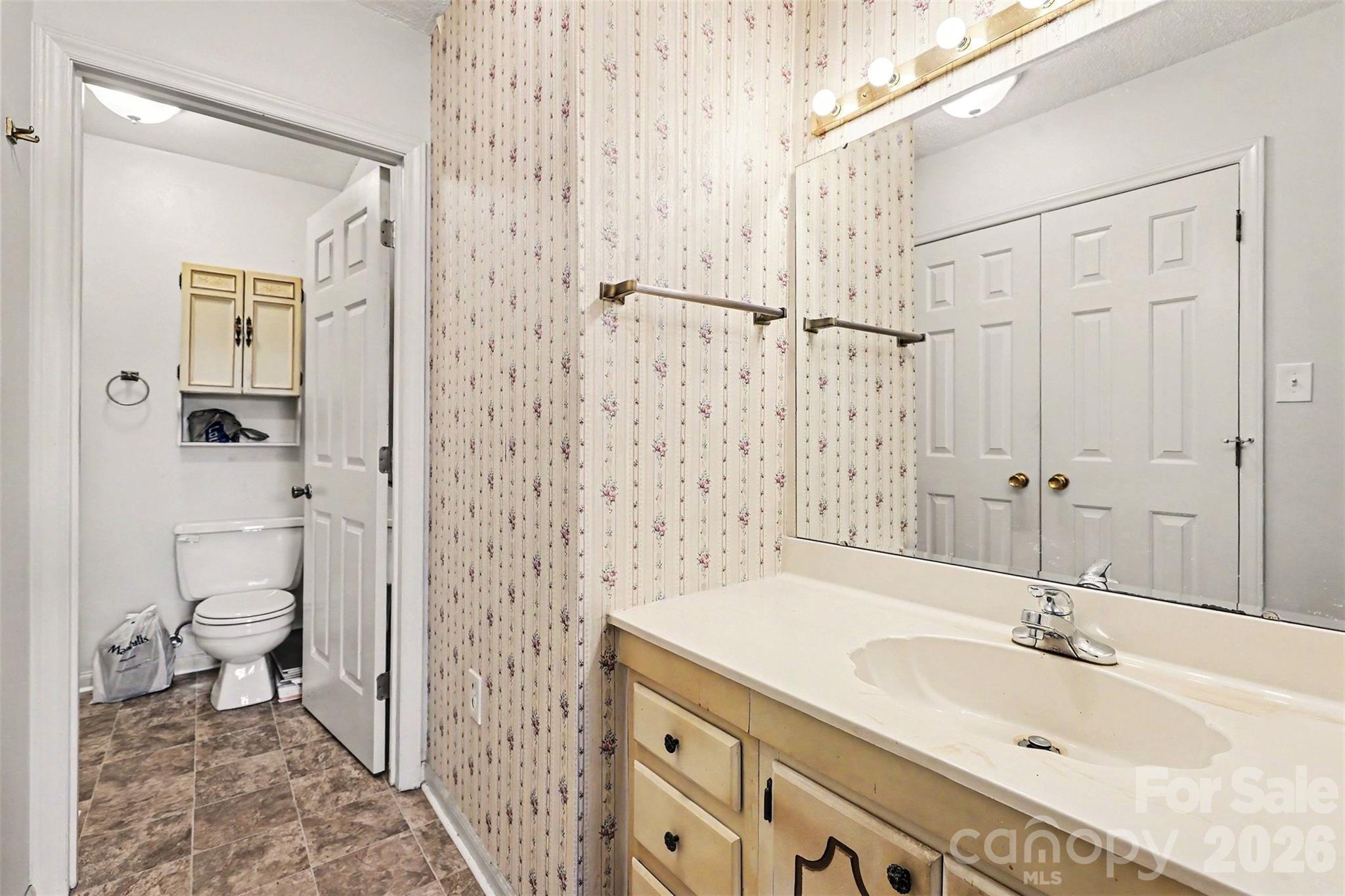 121 Carriage House Drive — Kannapolis
