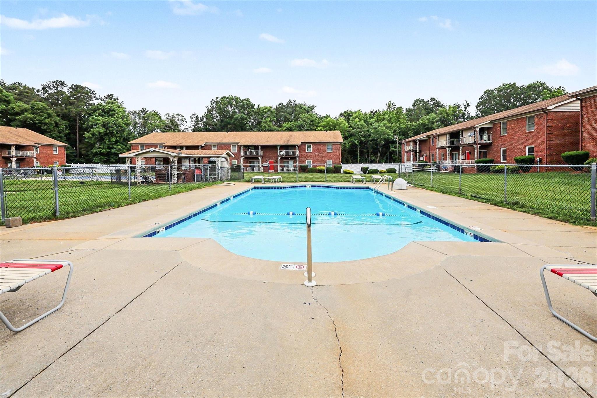 121 Carriage House Drive — Kannapolis