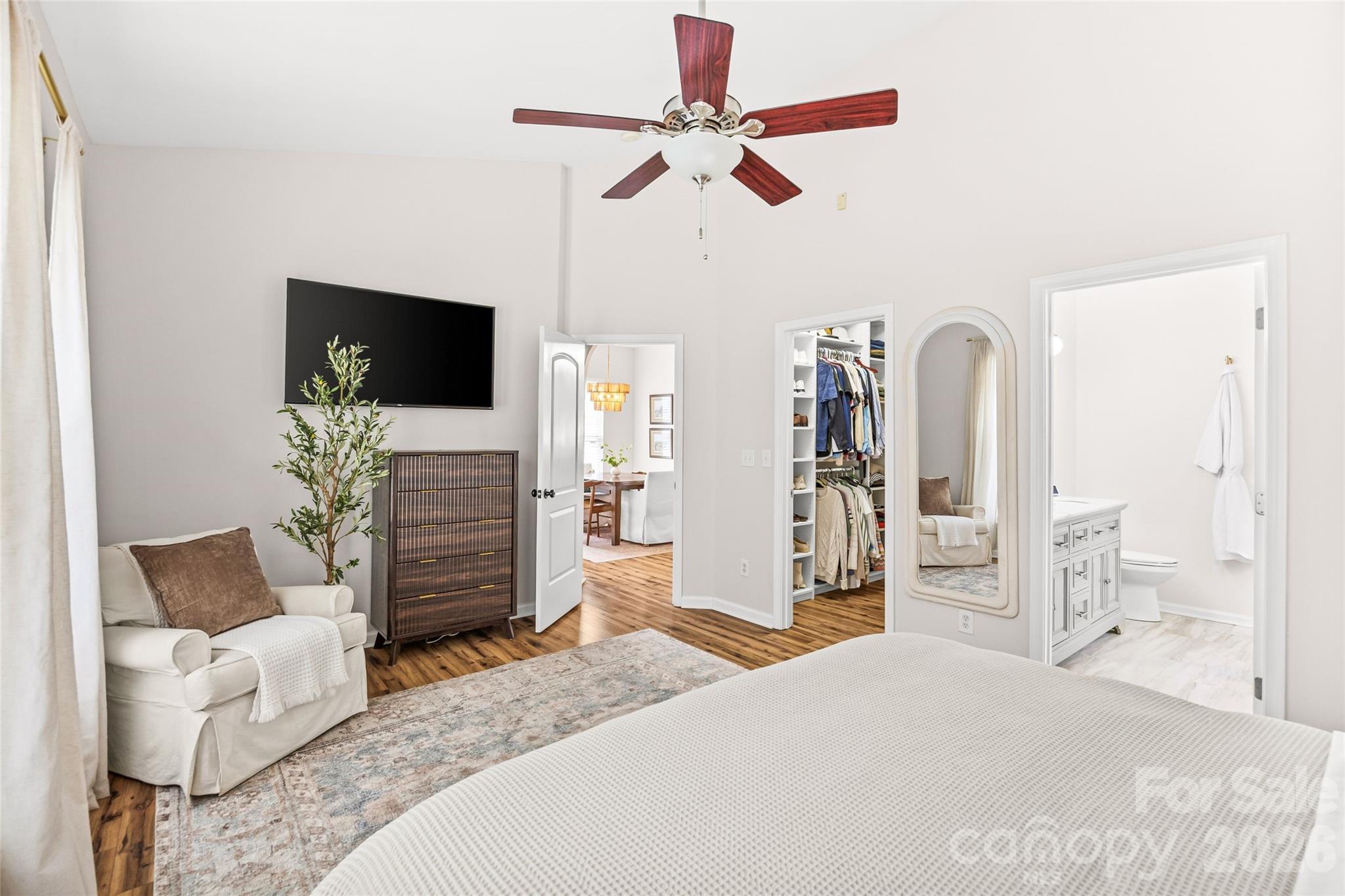 1732 Crabapple Tree Lane — Charlotte