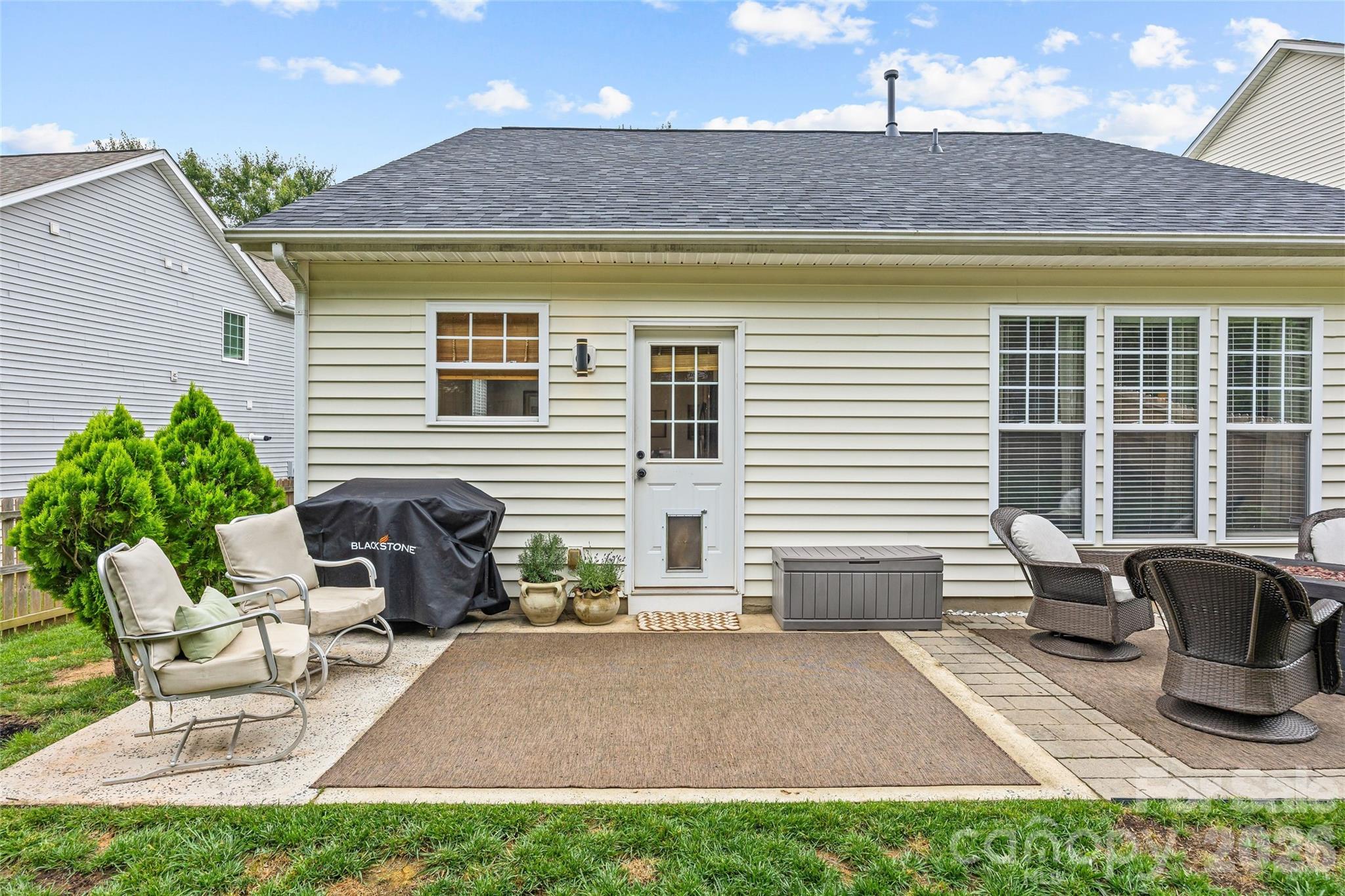 1732 Crabapple Tree Lane — Charlotte