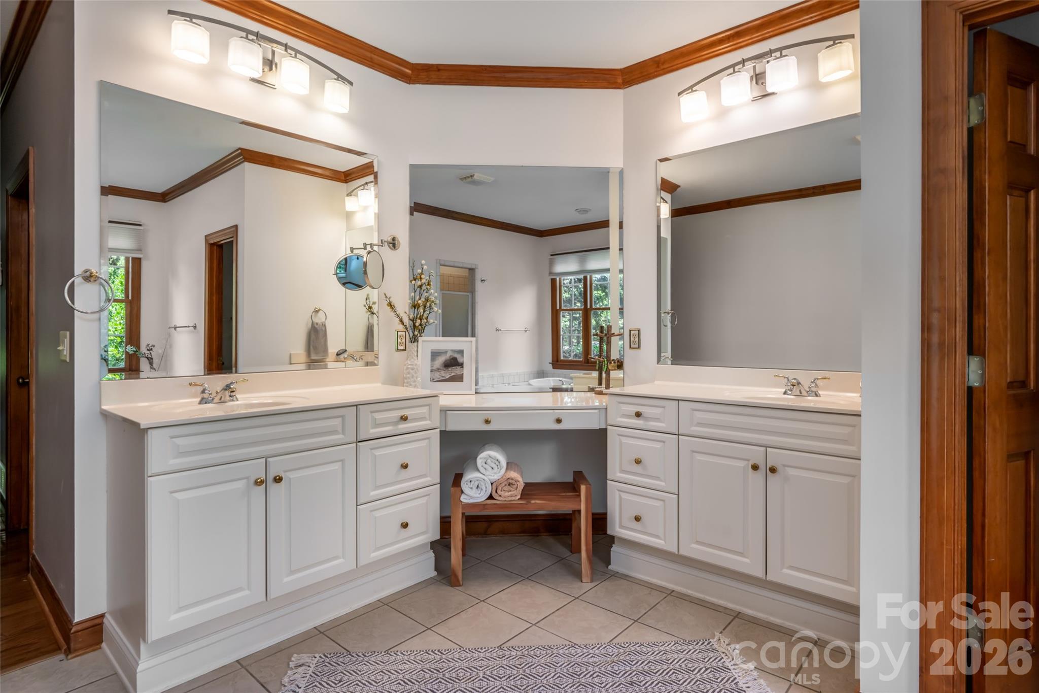 23 Boddington Court — Asheville