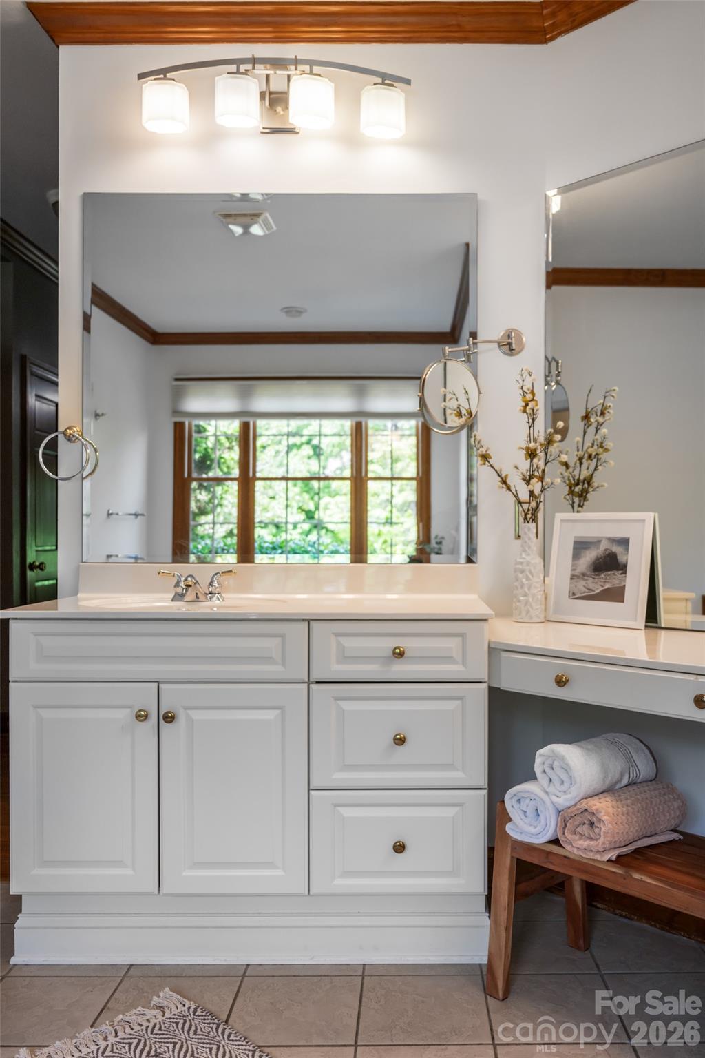 23 Boddington Court — Asheville