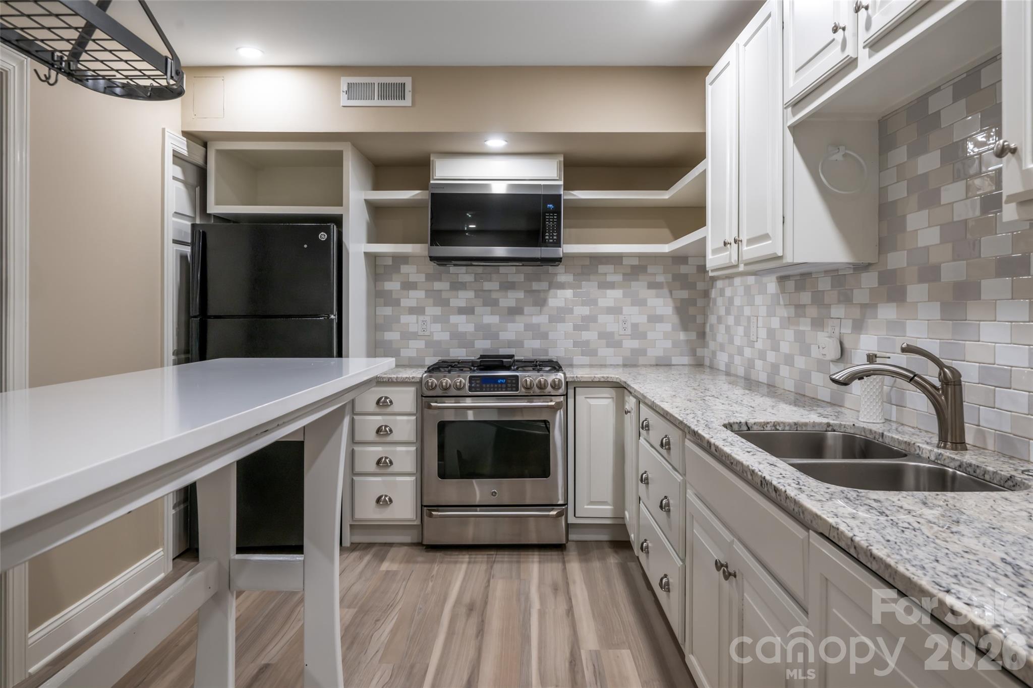 23 Boddington Court — Asheville