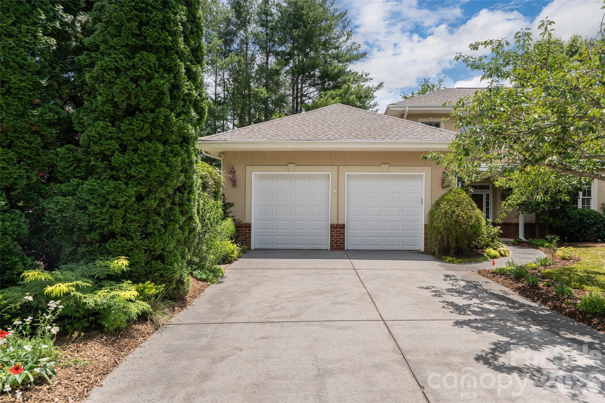 23 Boddington Court — Asheville