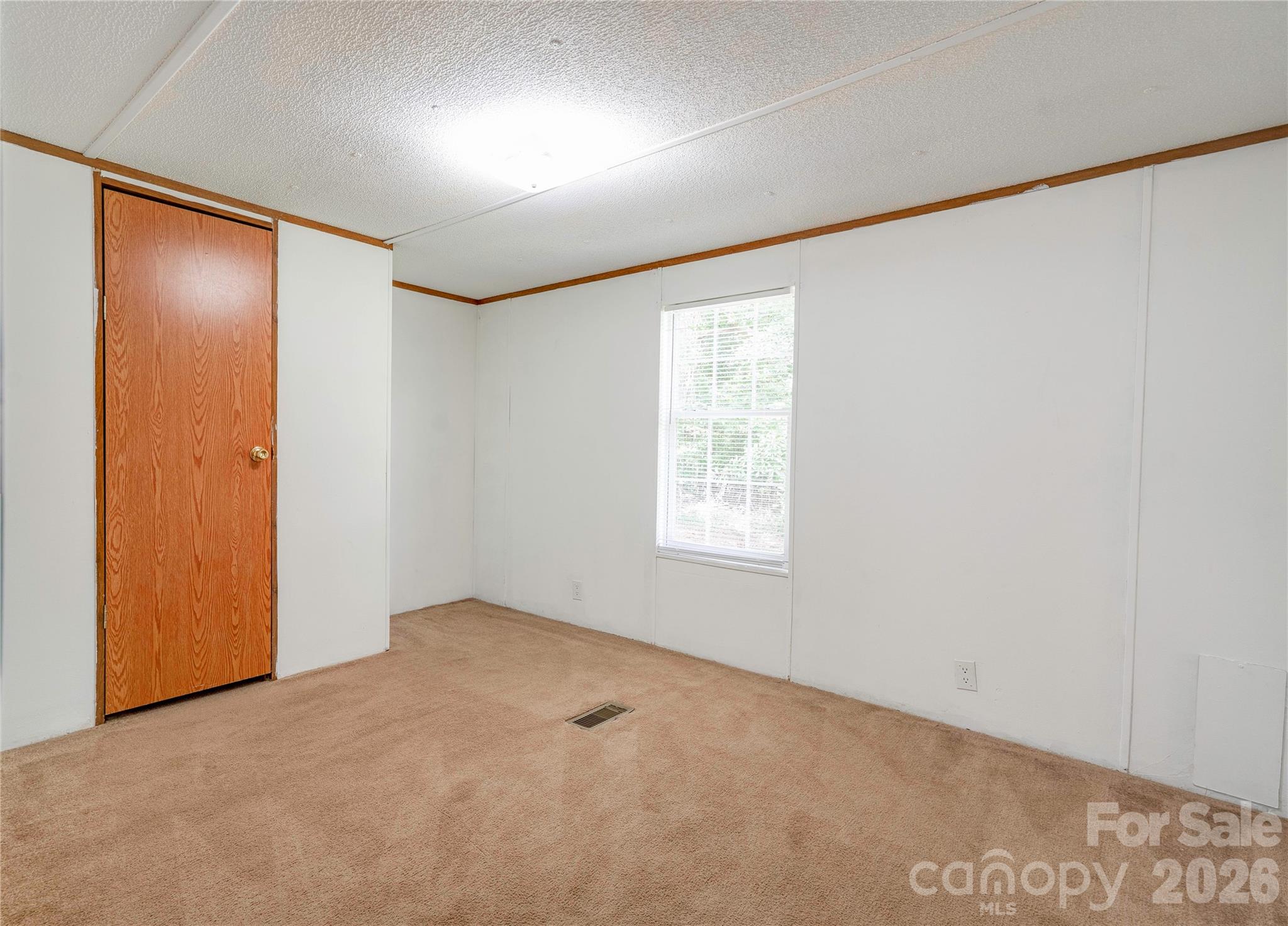 1726 Metcalf Road — Shelby