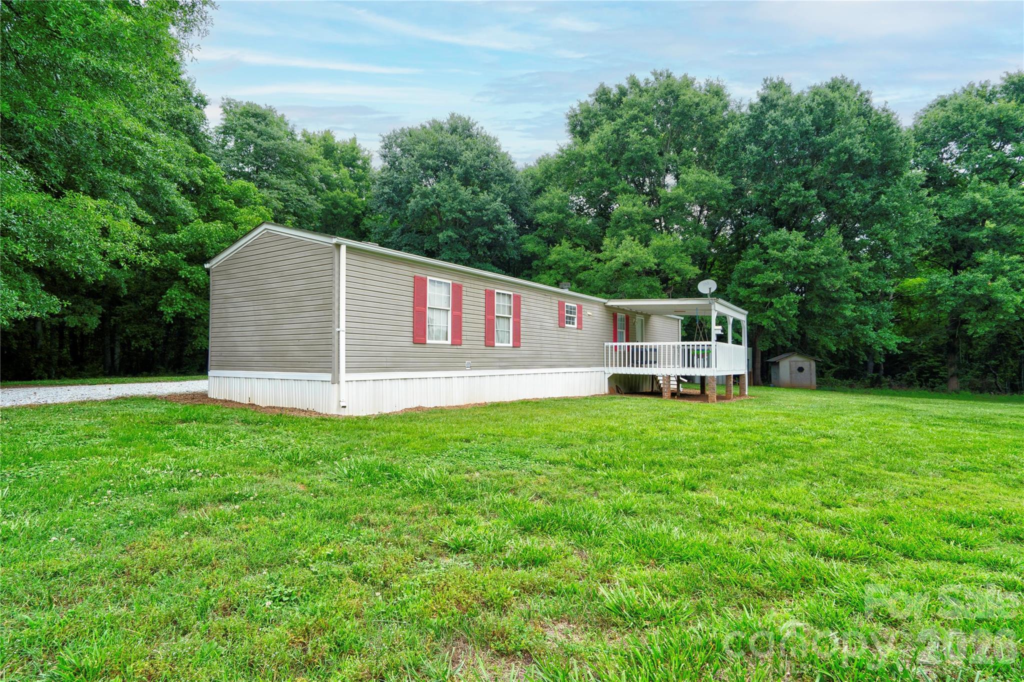 1726 Metcalf Road — Shelby