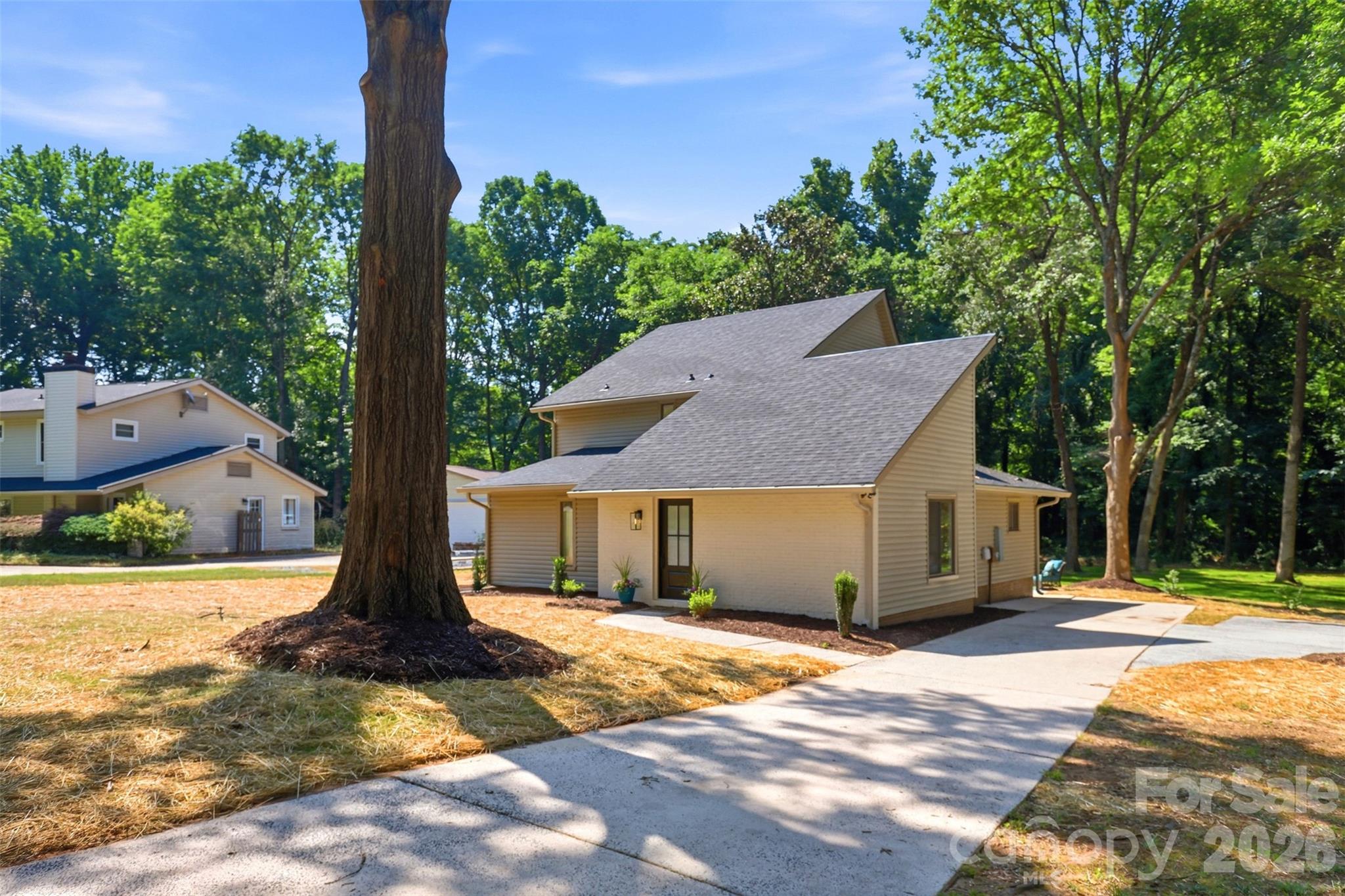 5908 Mcnair Road — Charlotte