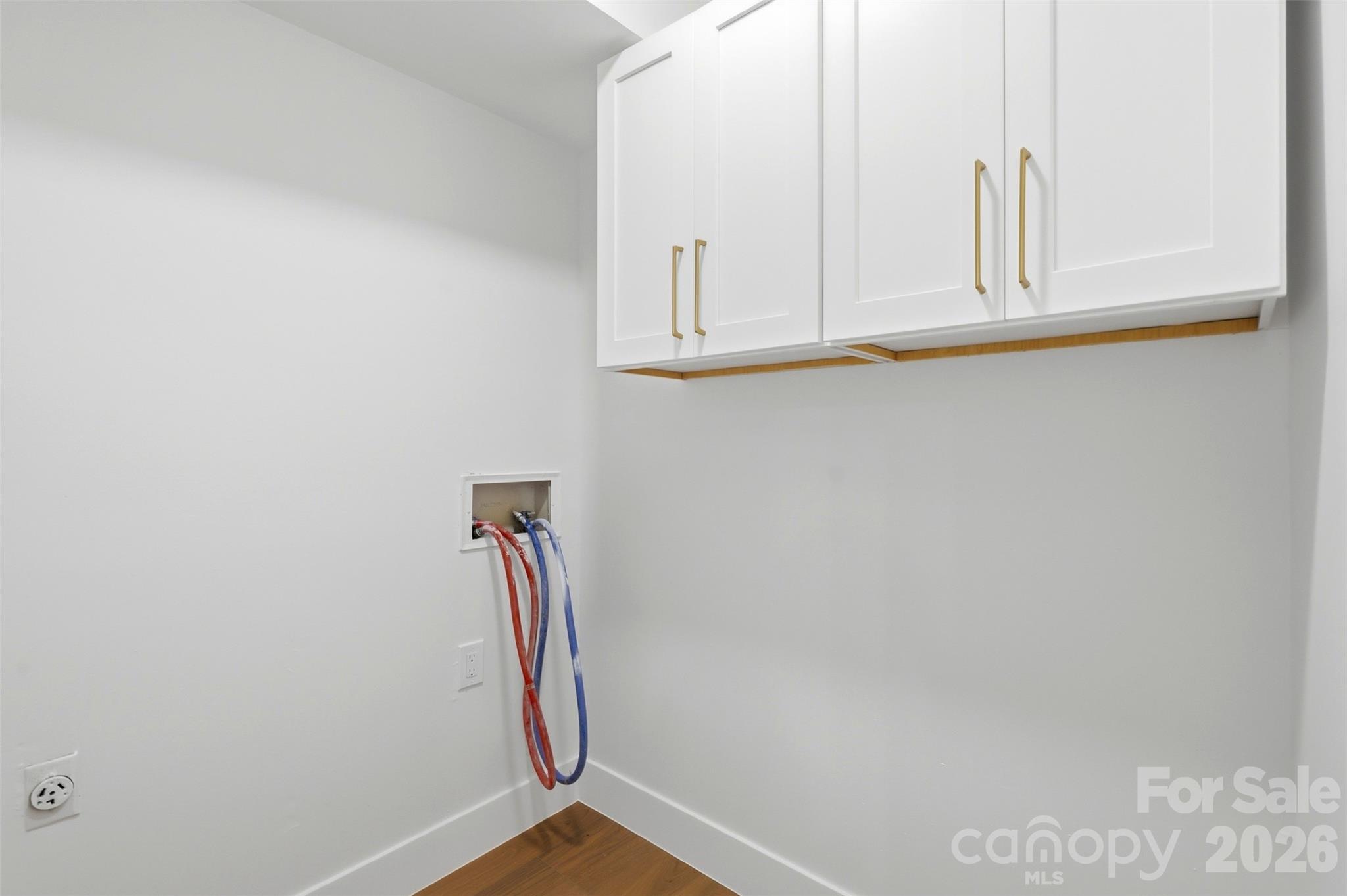 5908 Mcnair Road — Charlotte