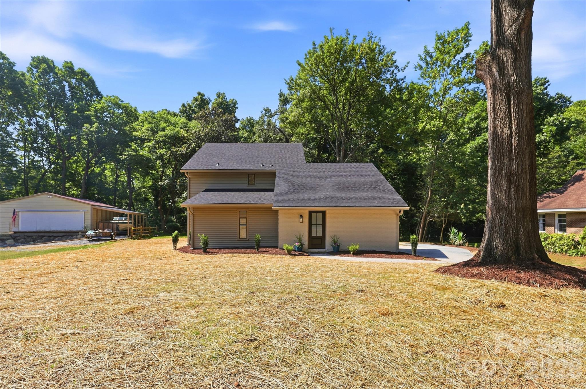 5908 Mcnair Road — Charlotte