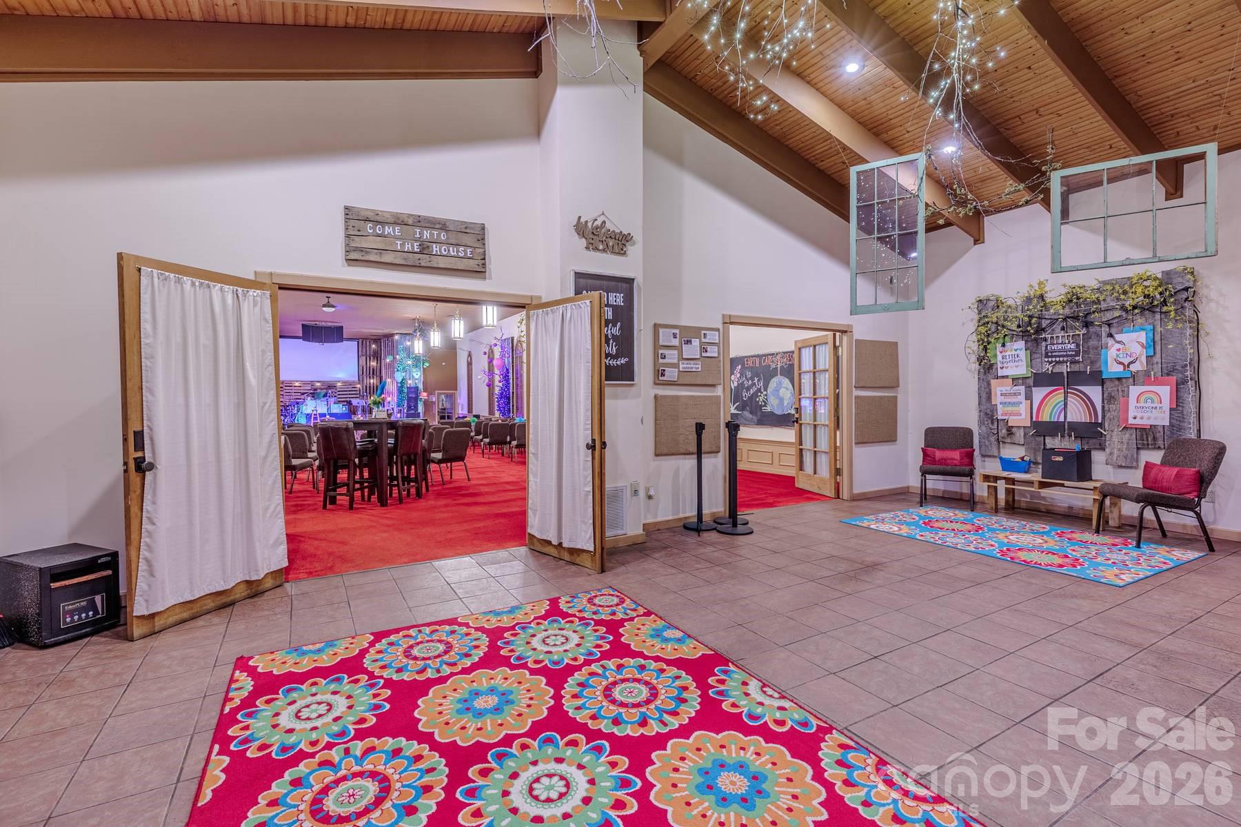 1127 Franklin Grove Church Road — Bryson City