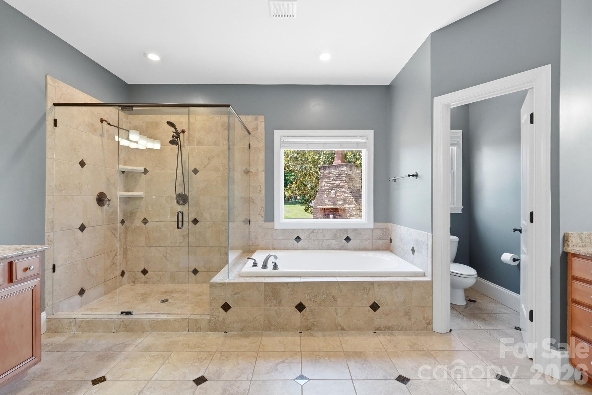 142 Riverchase Lane — Mooresville