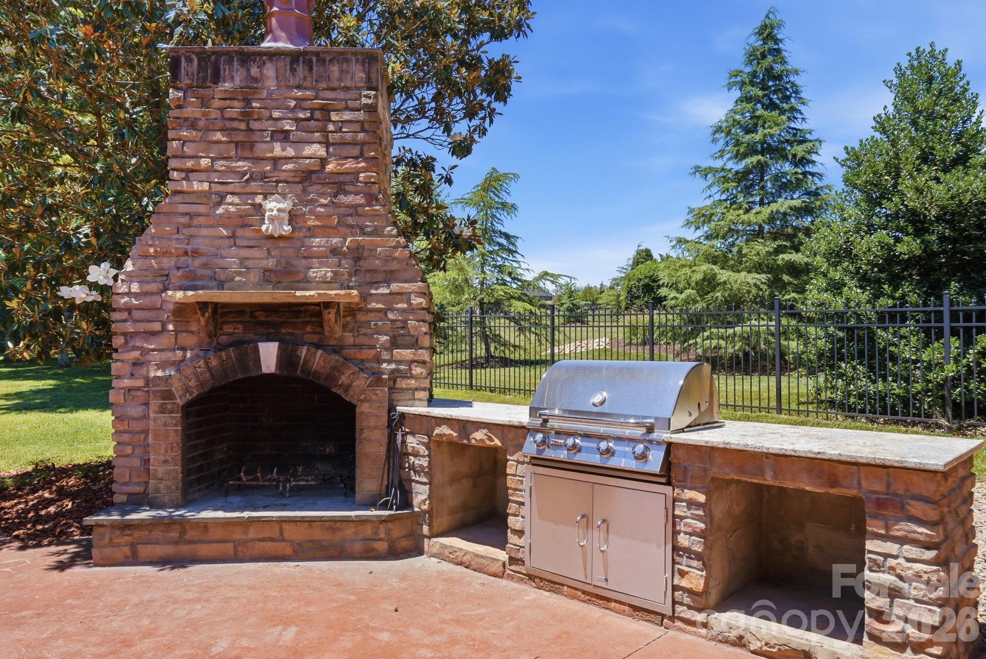 142 Riverchase Lane — Mooresville