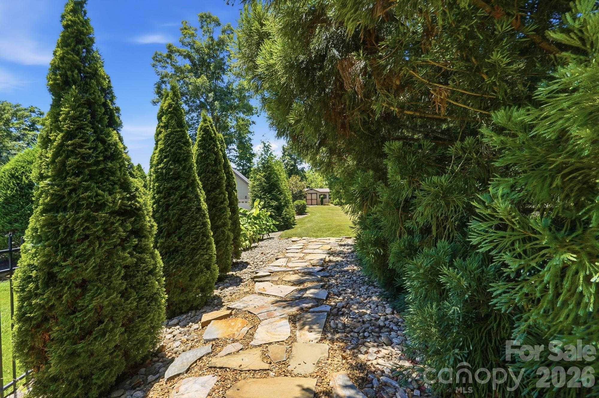 142 Riverchase Lane — Mooresville