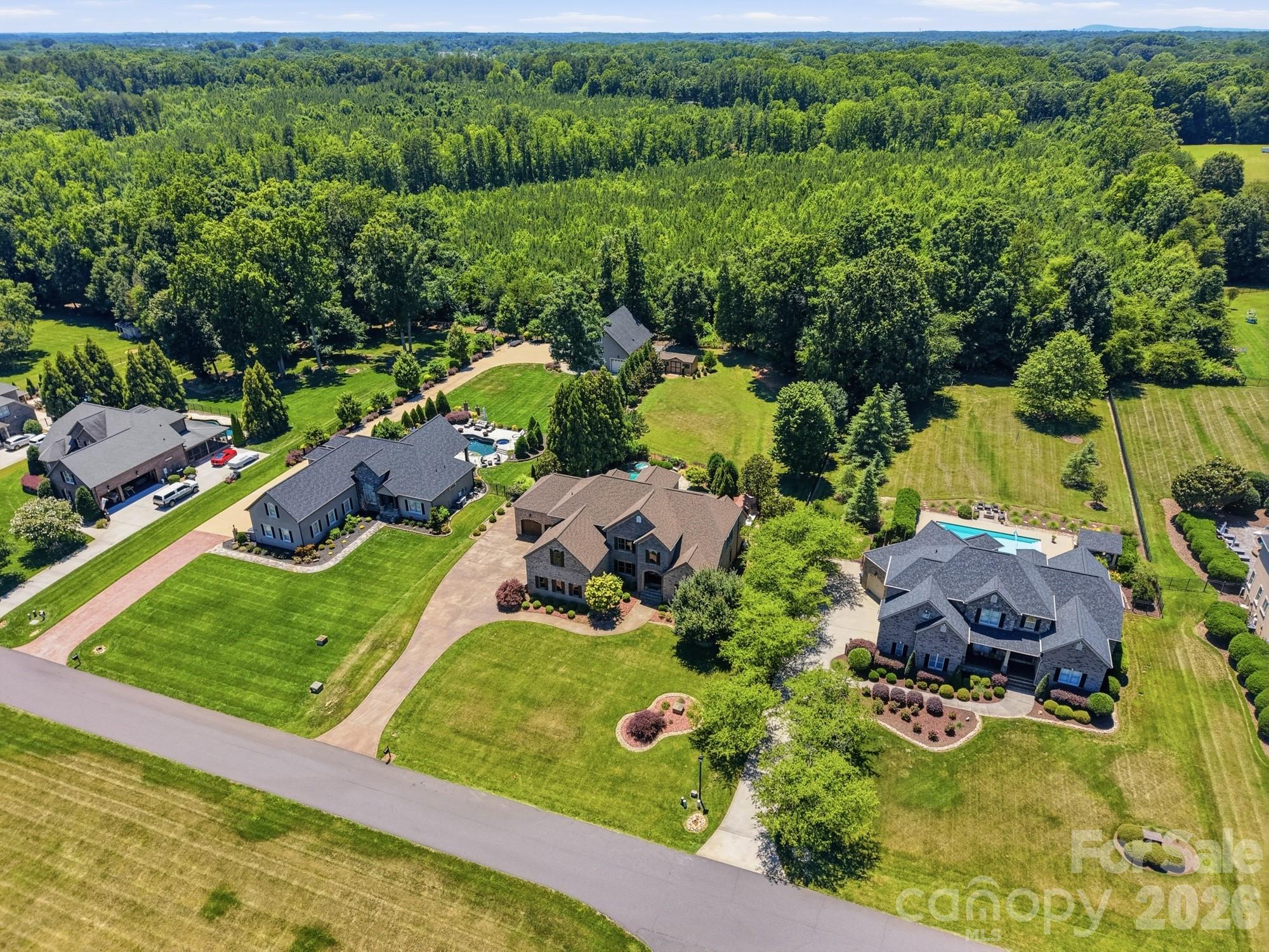 142 Riverchase Lane — Mooresville