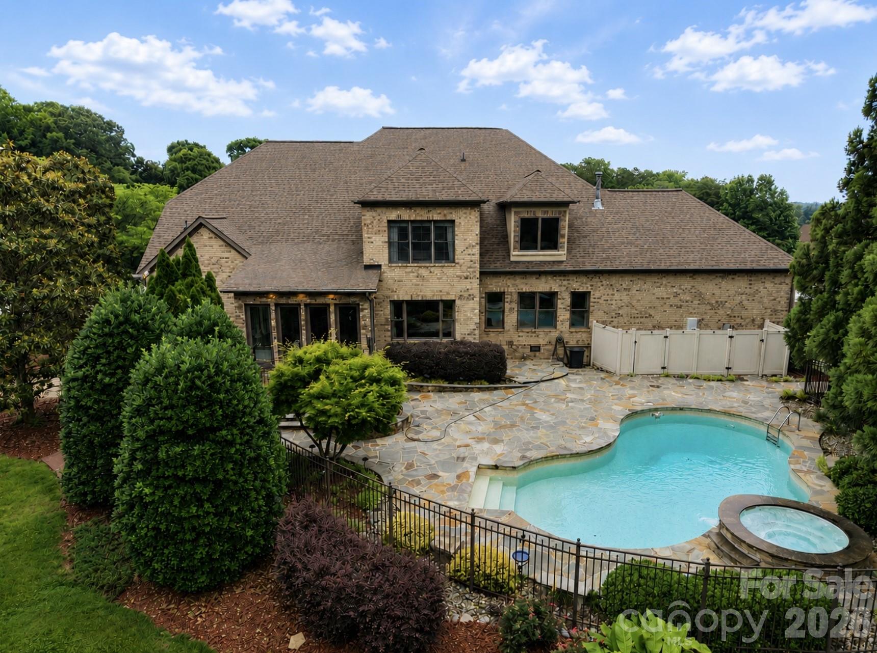 142 Riverchase Lane — Mooresville