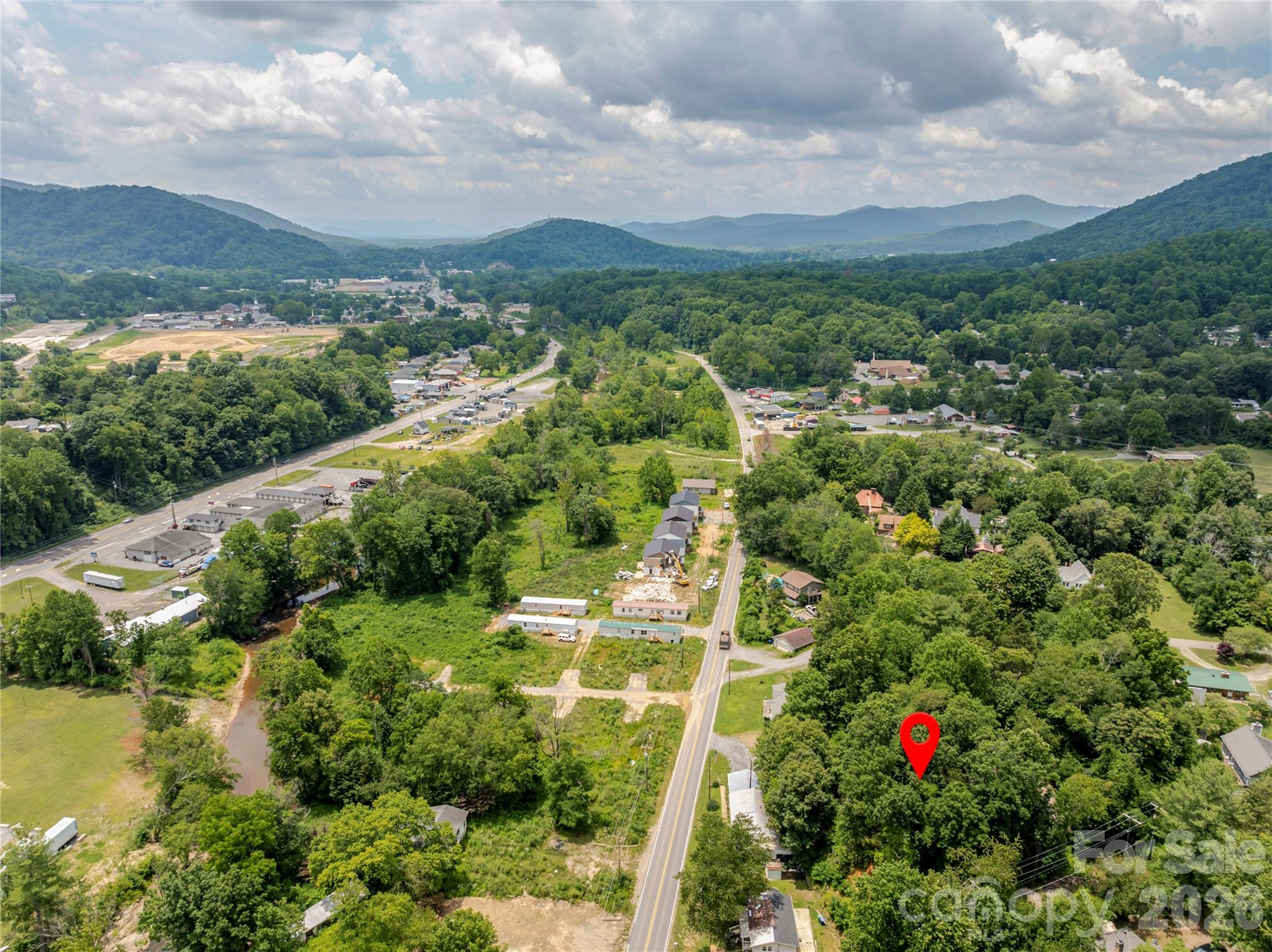 100 Stonewall Avenue — Swannanoa