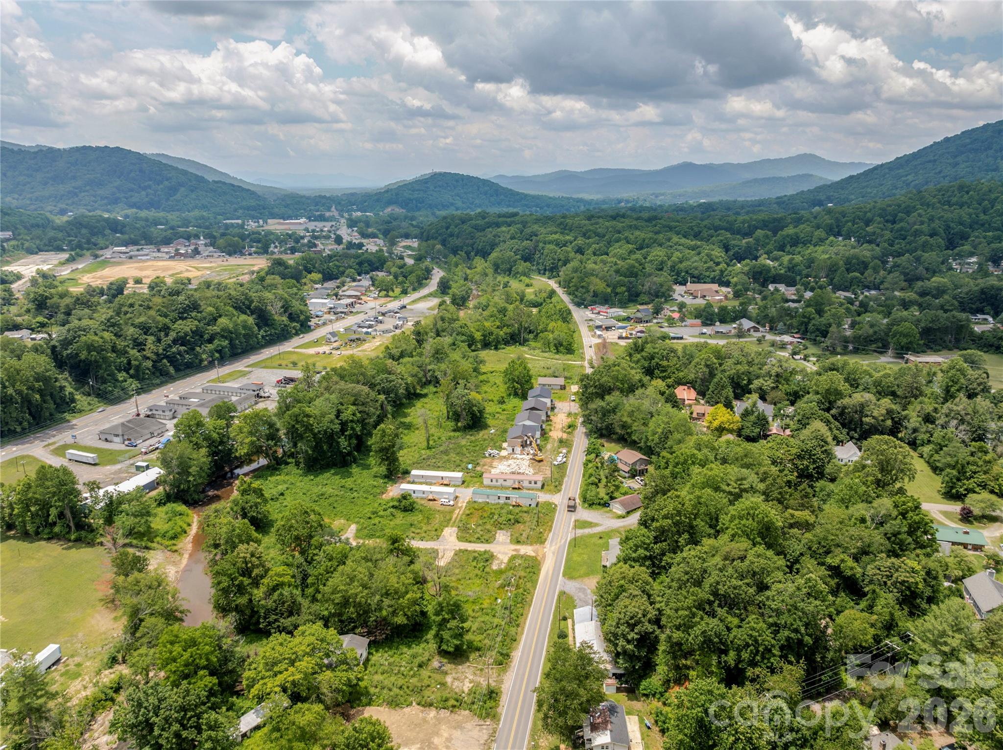 100 Stonewall Avenue — Swannanoa