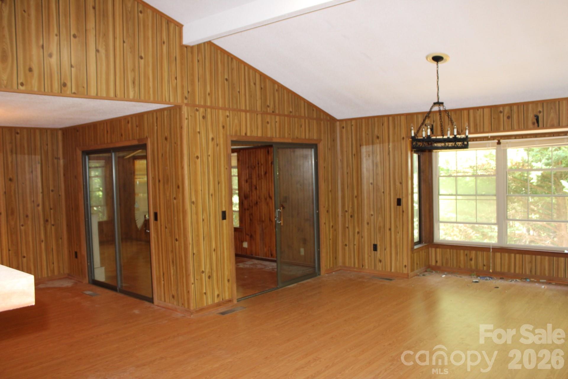 30 Oak Lane — Columbus