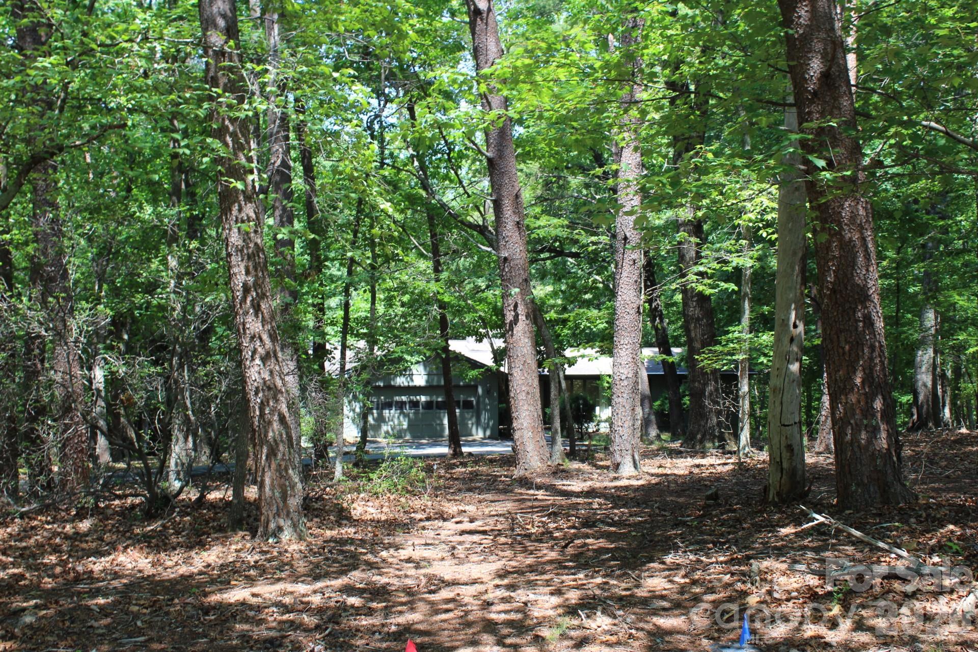 30 Oak Lane — Columbus