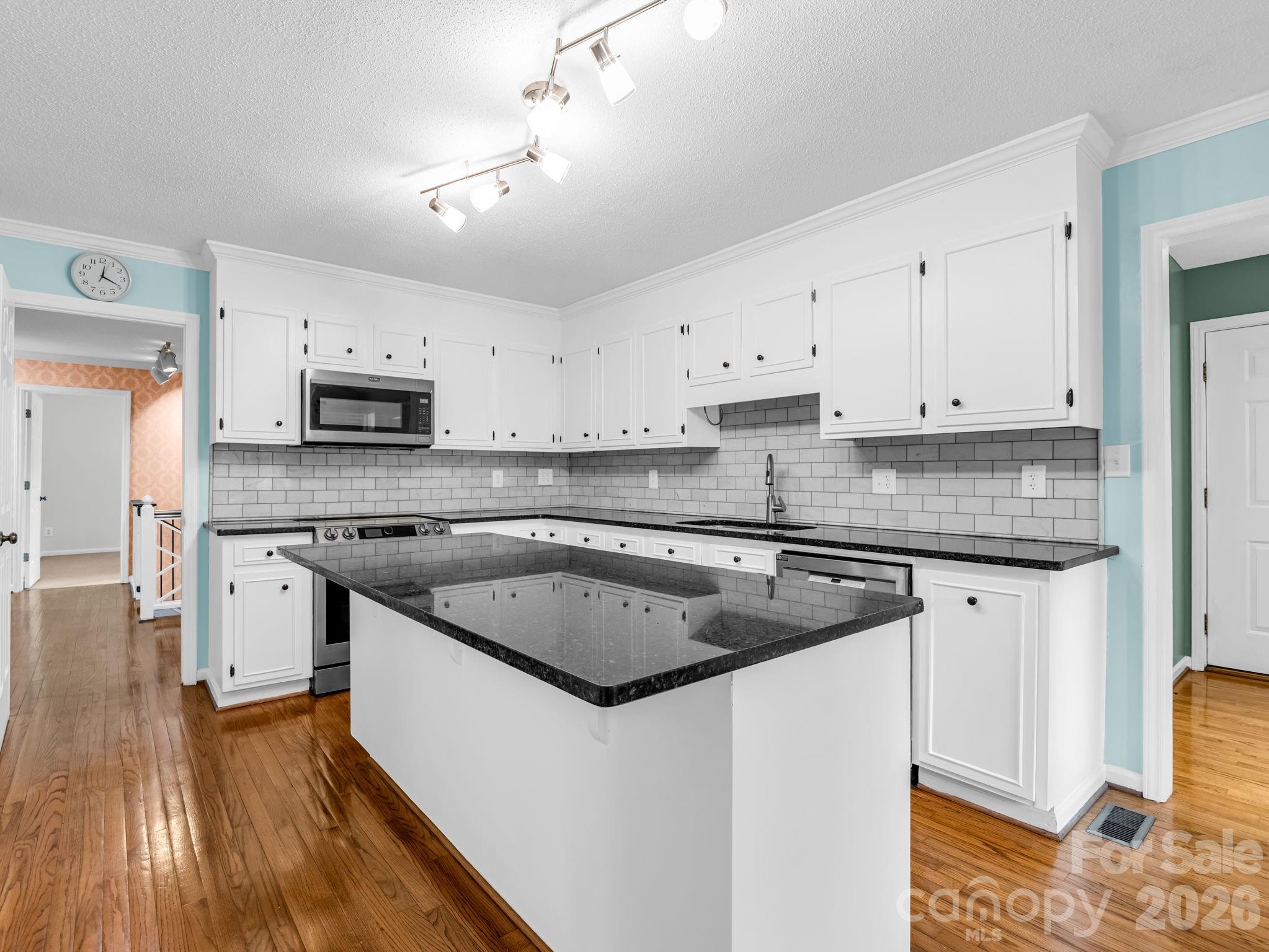 1810 Arbor Way Drive — Shelby