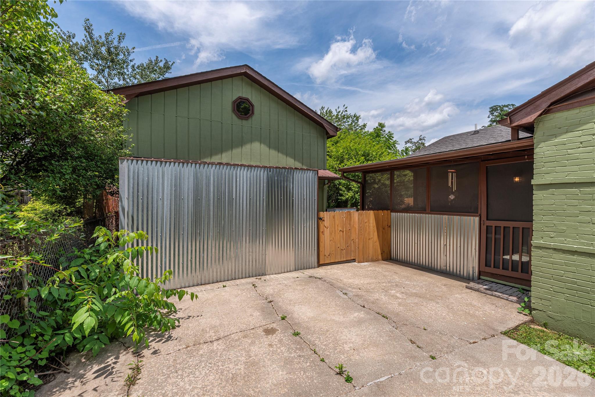 1236 Brown Avenue — Waynesville