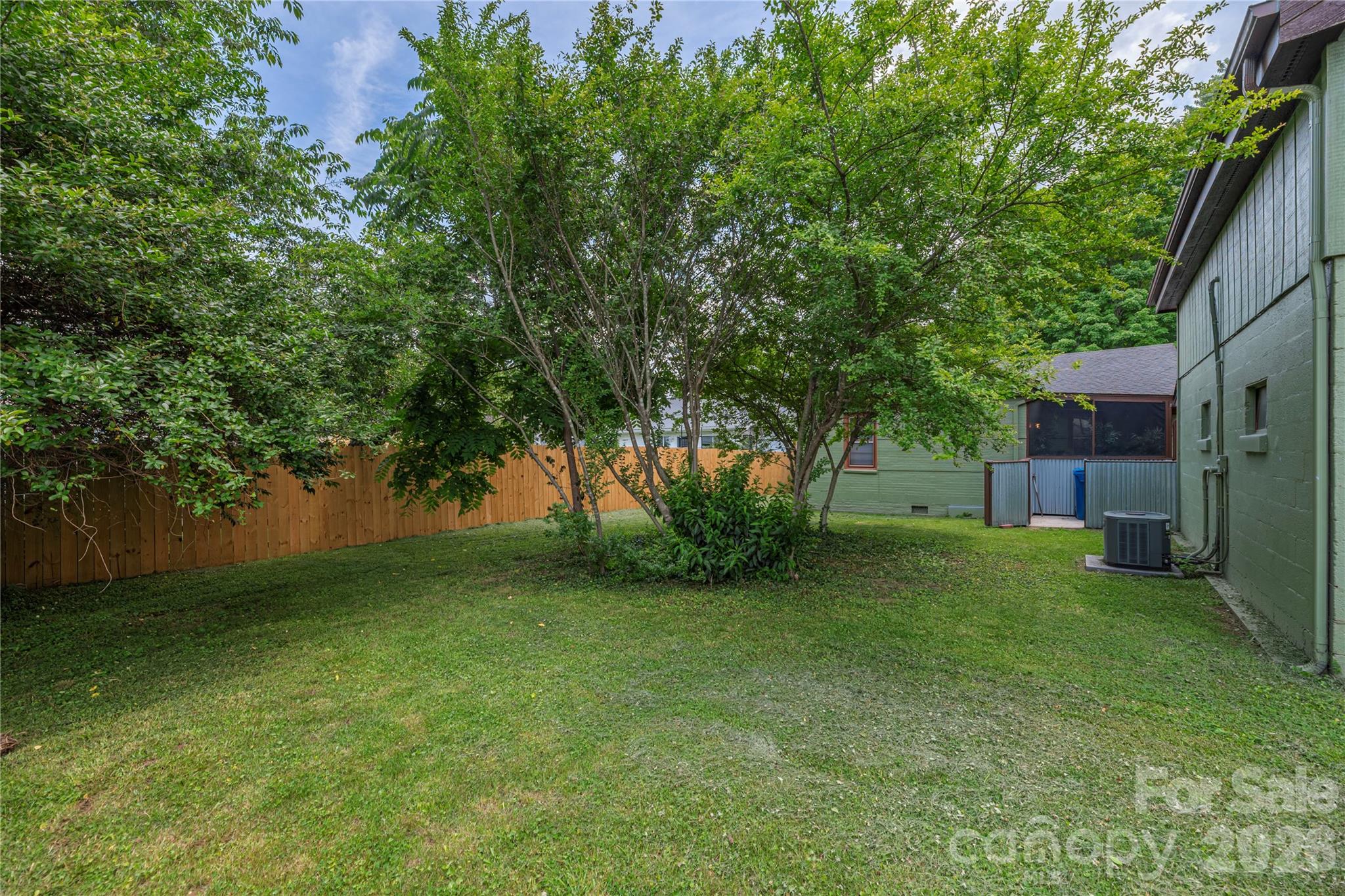 1236 Brown Avenue — Waynesville
