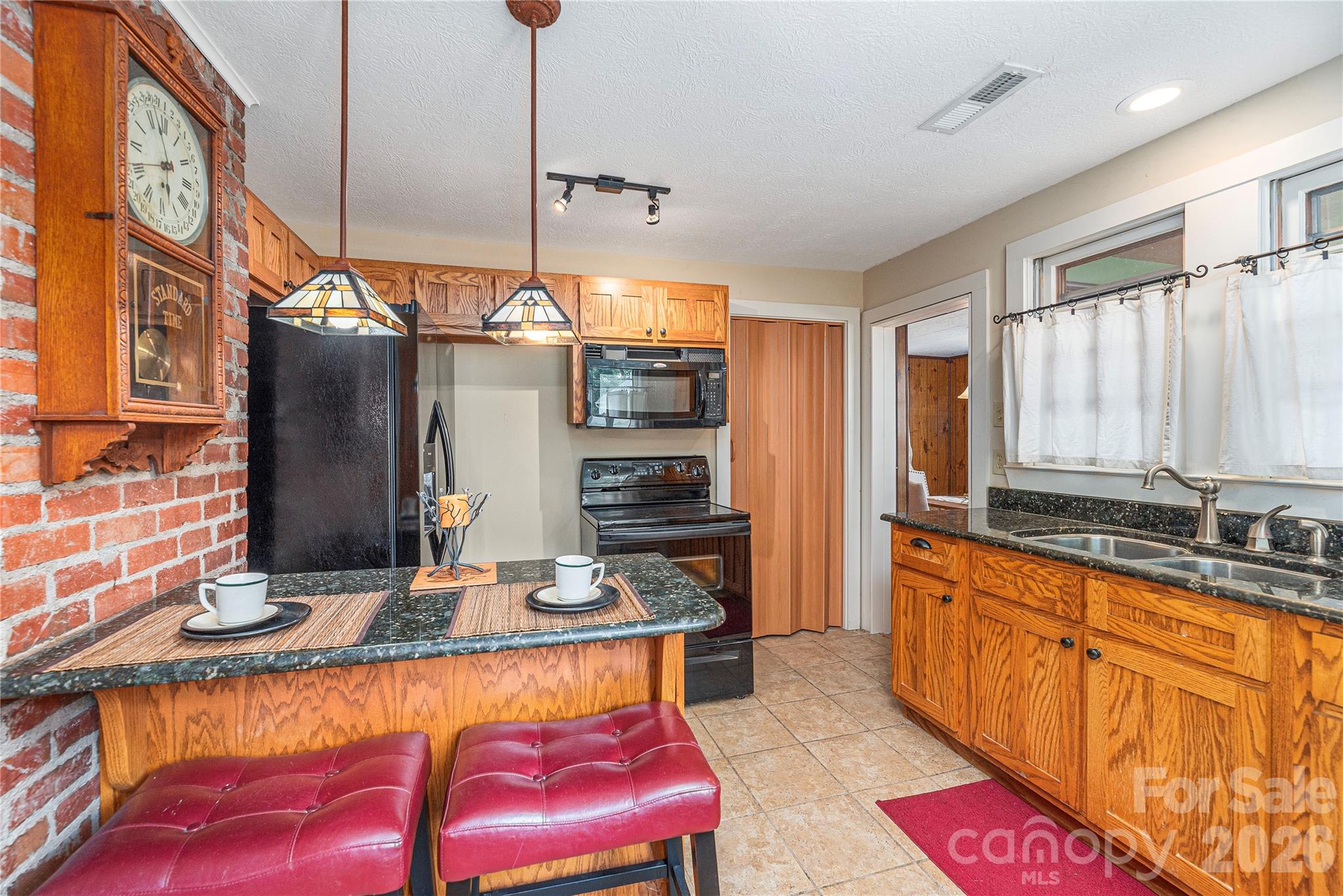 1236 Brown Avenue — Waynesville