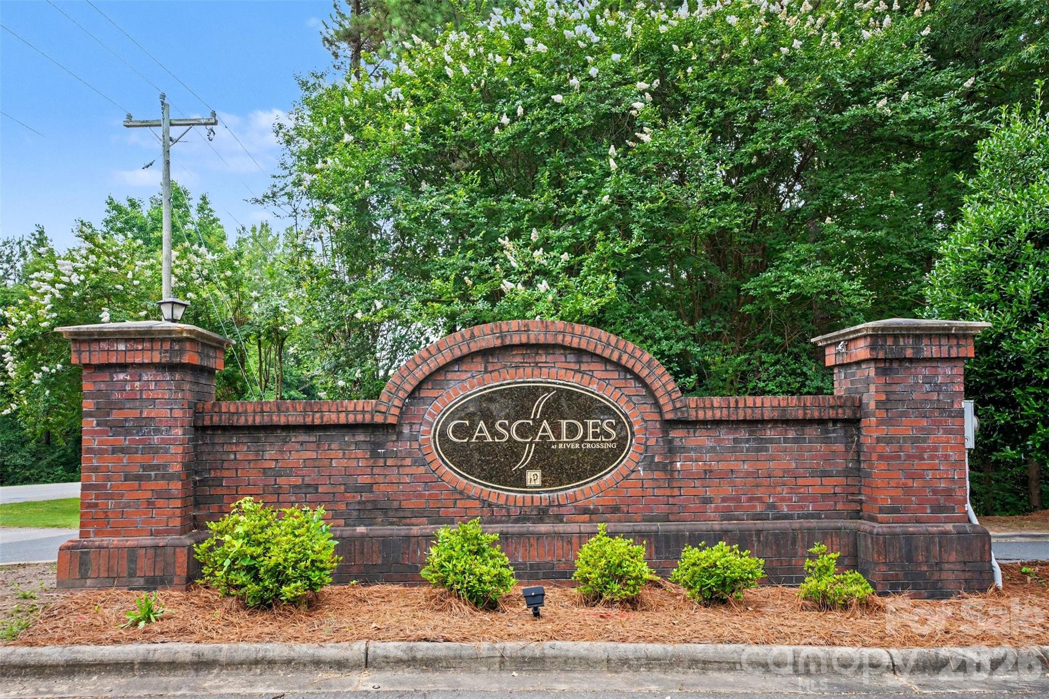 912 Little Creek Drive — Fort Mill