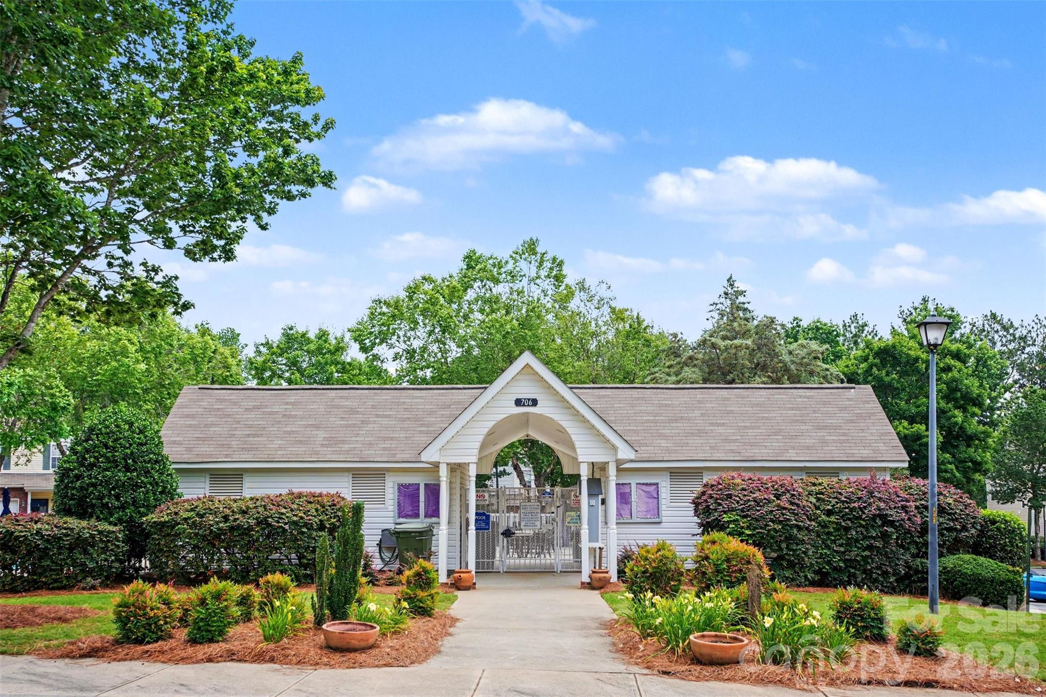 912 Little Creek Drive — Fort Mill