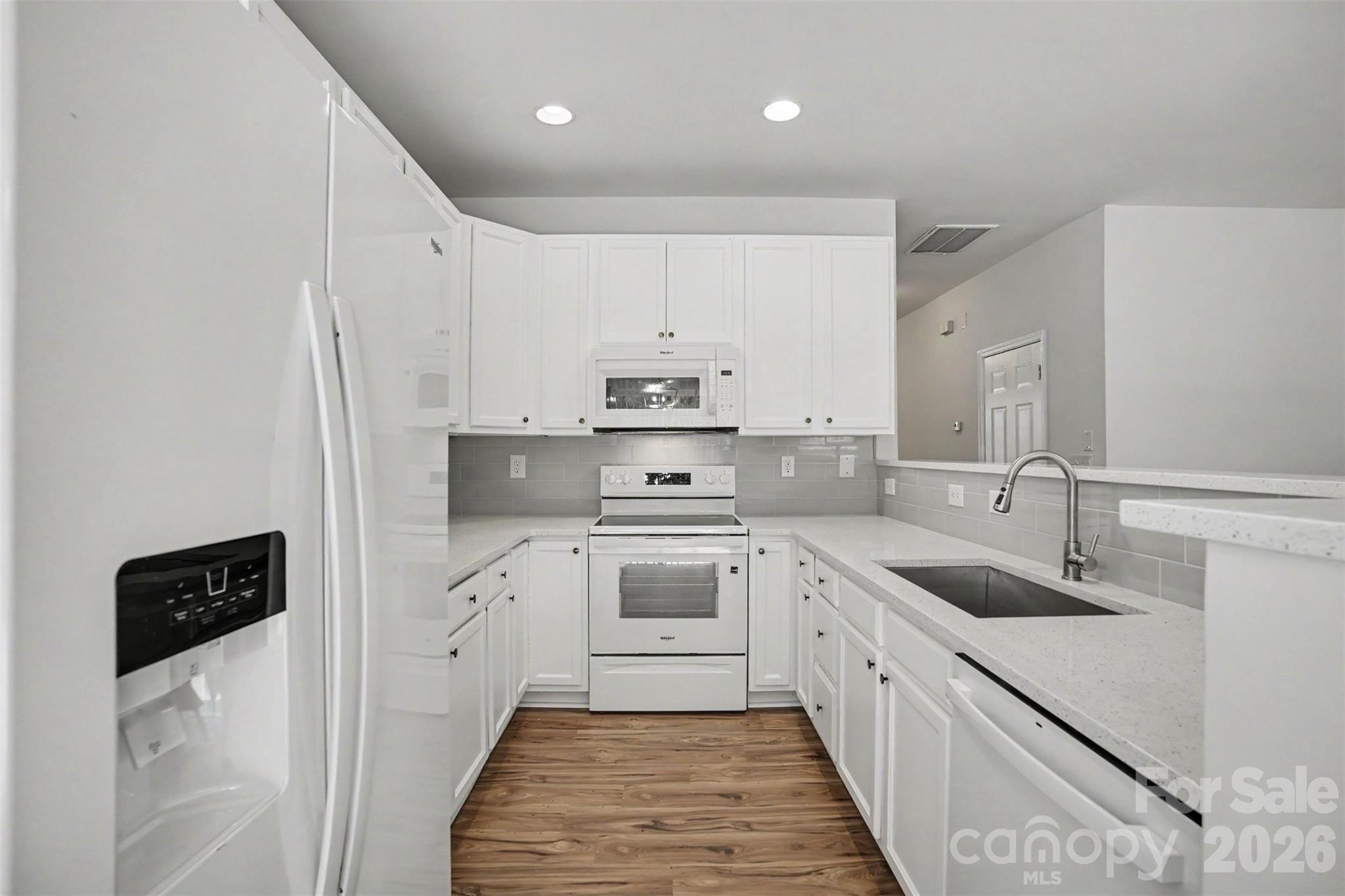 912 Little Creek Drive — Fort Mill