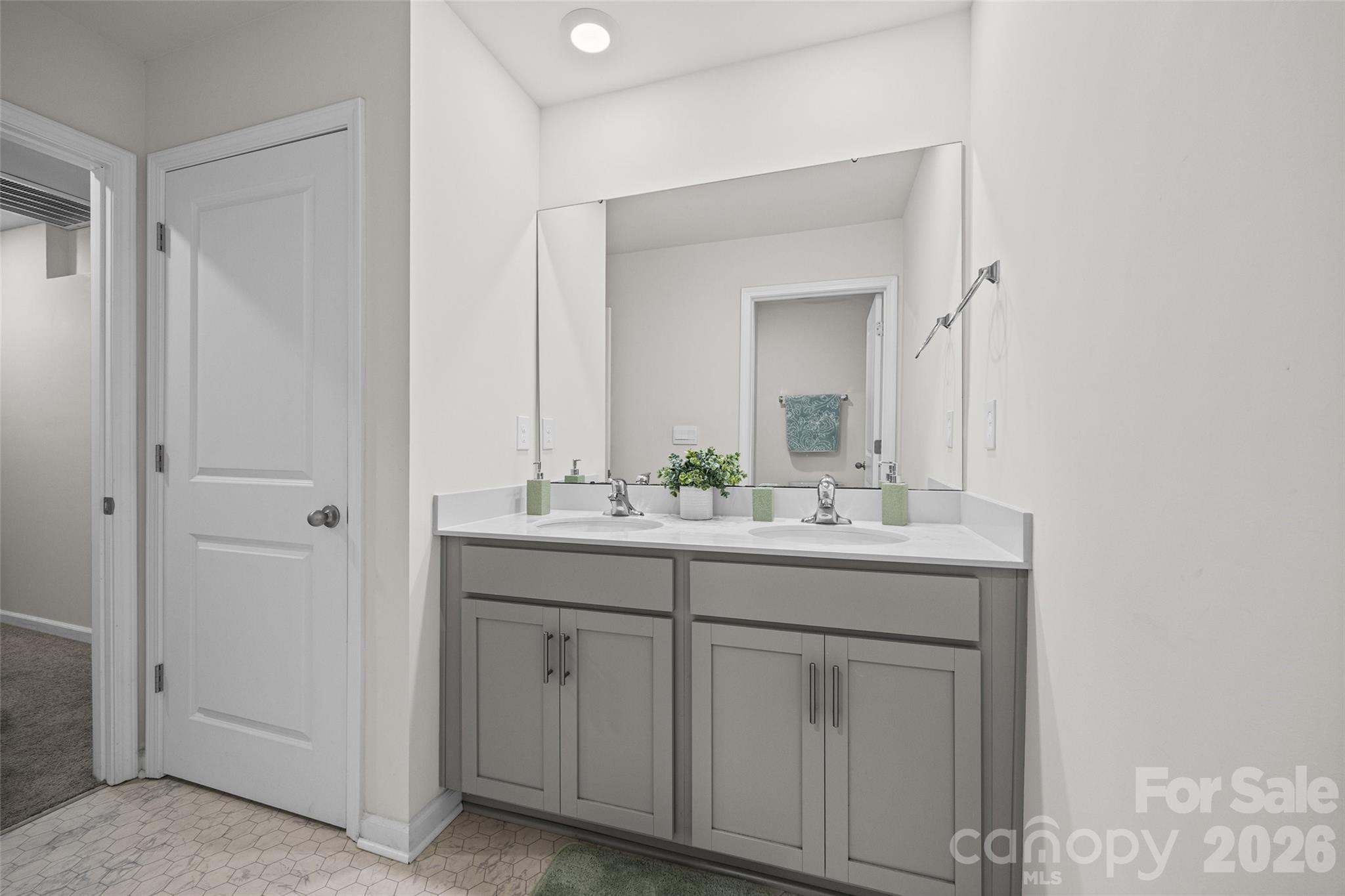 3623 Azalea Ridge Drive — Mount Holly