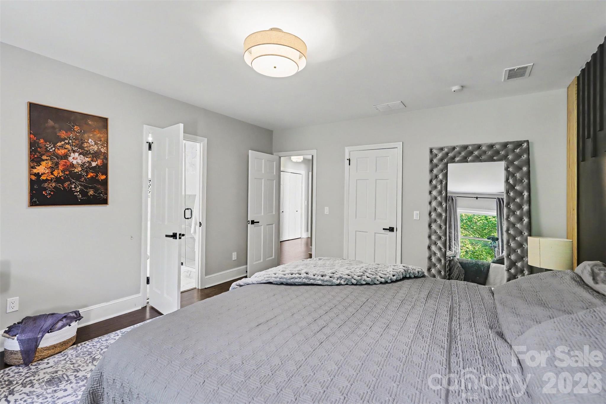 2814 winding oak Drive — Charlotte