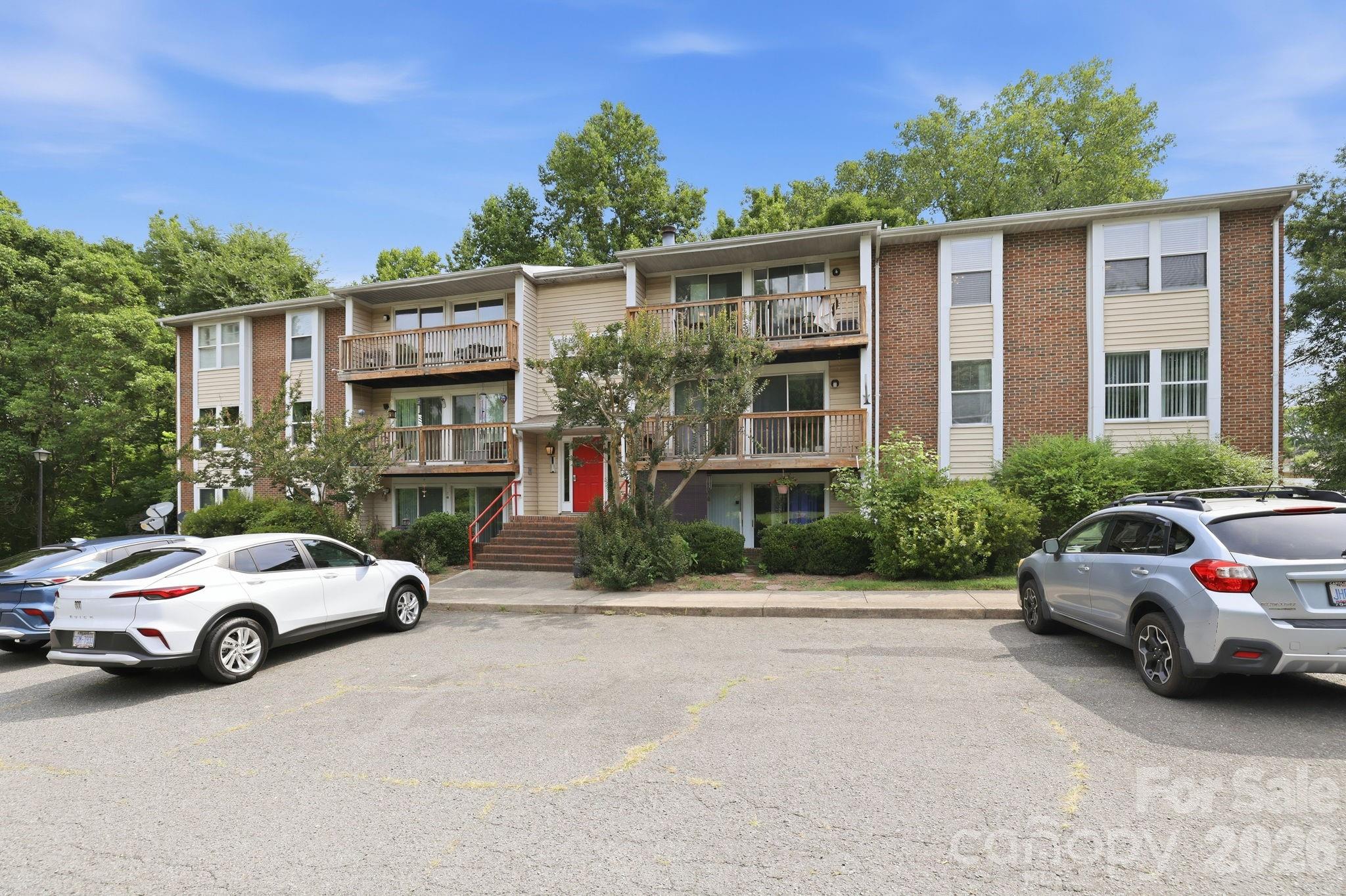 9630 Old Gate Drive — Matthews