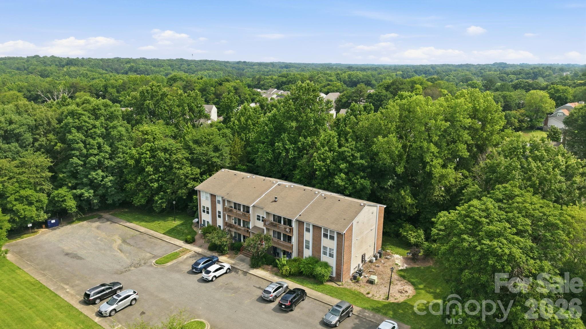 9630 Old Gate Drive — Matthews