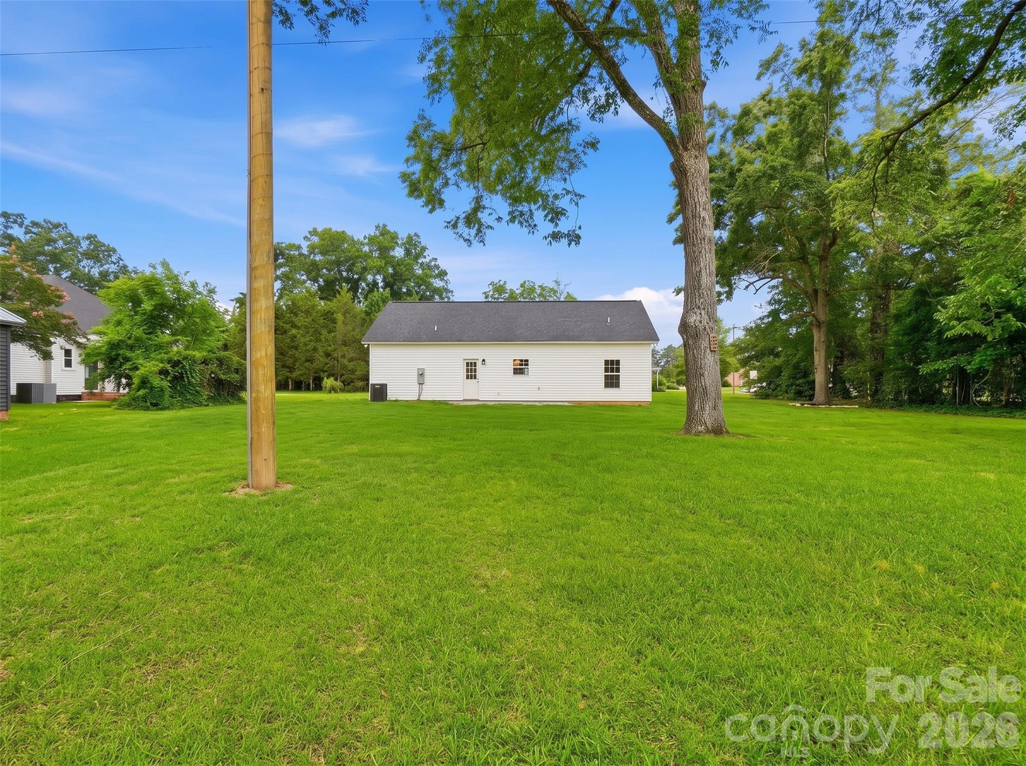 354 Hart Street — Heath Springs