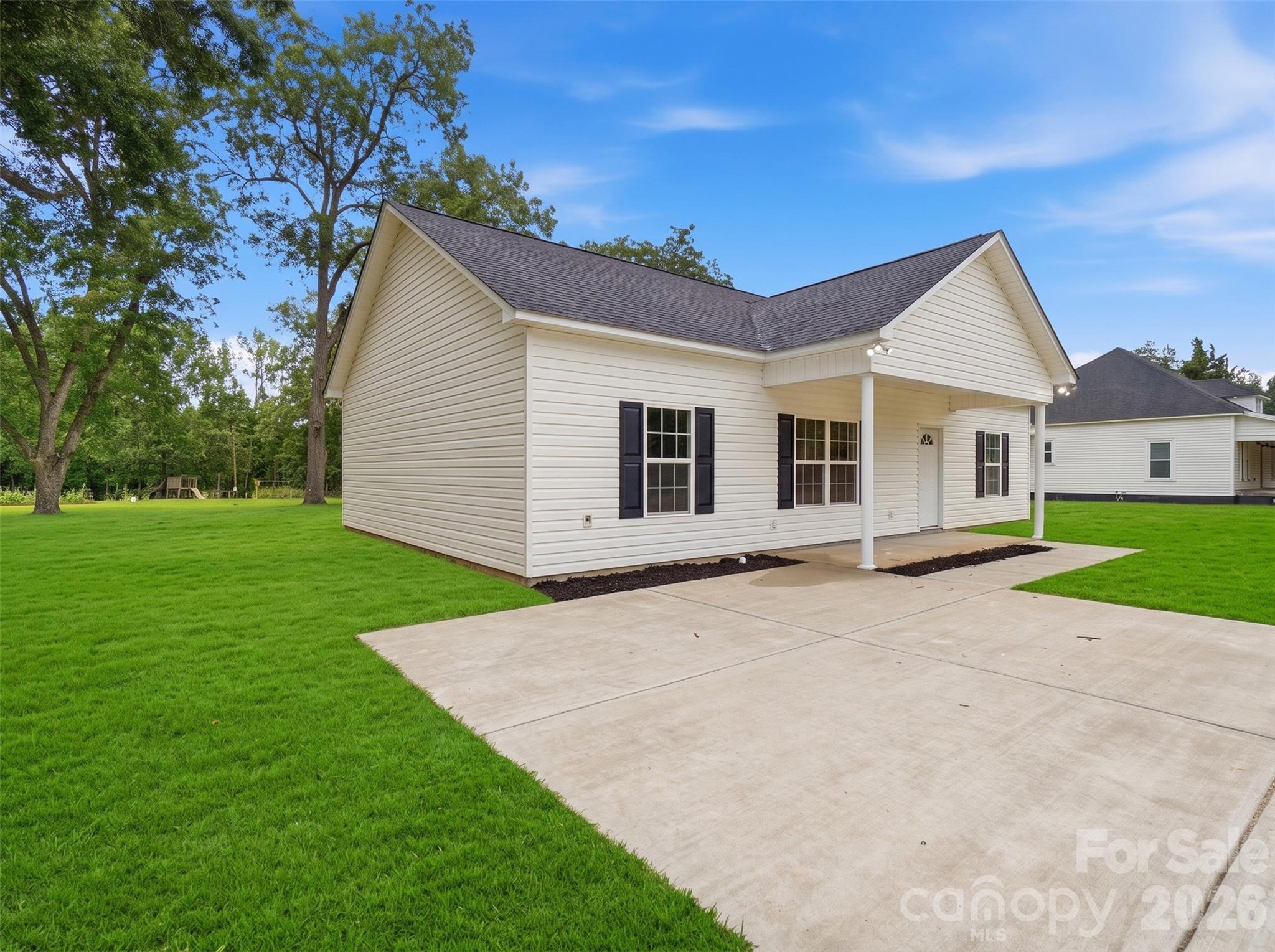 354 Hart Street — Heath Springs