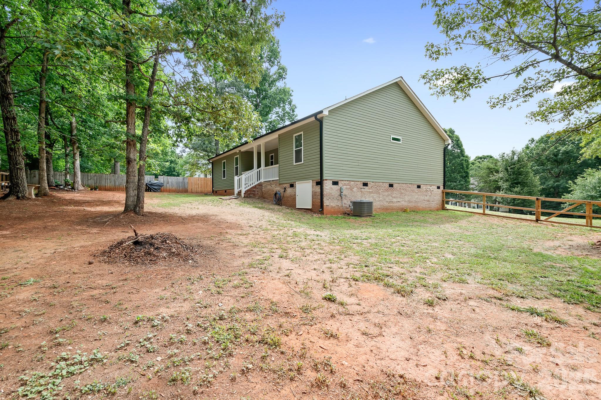 136 Ridge Run Drive — Statesville