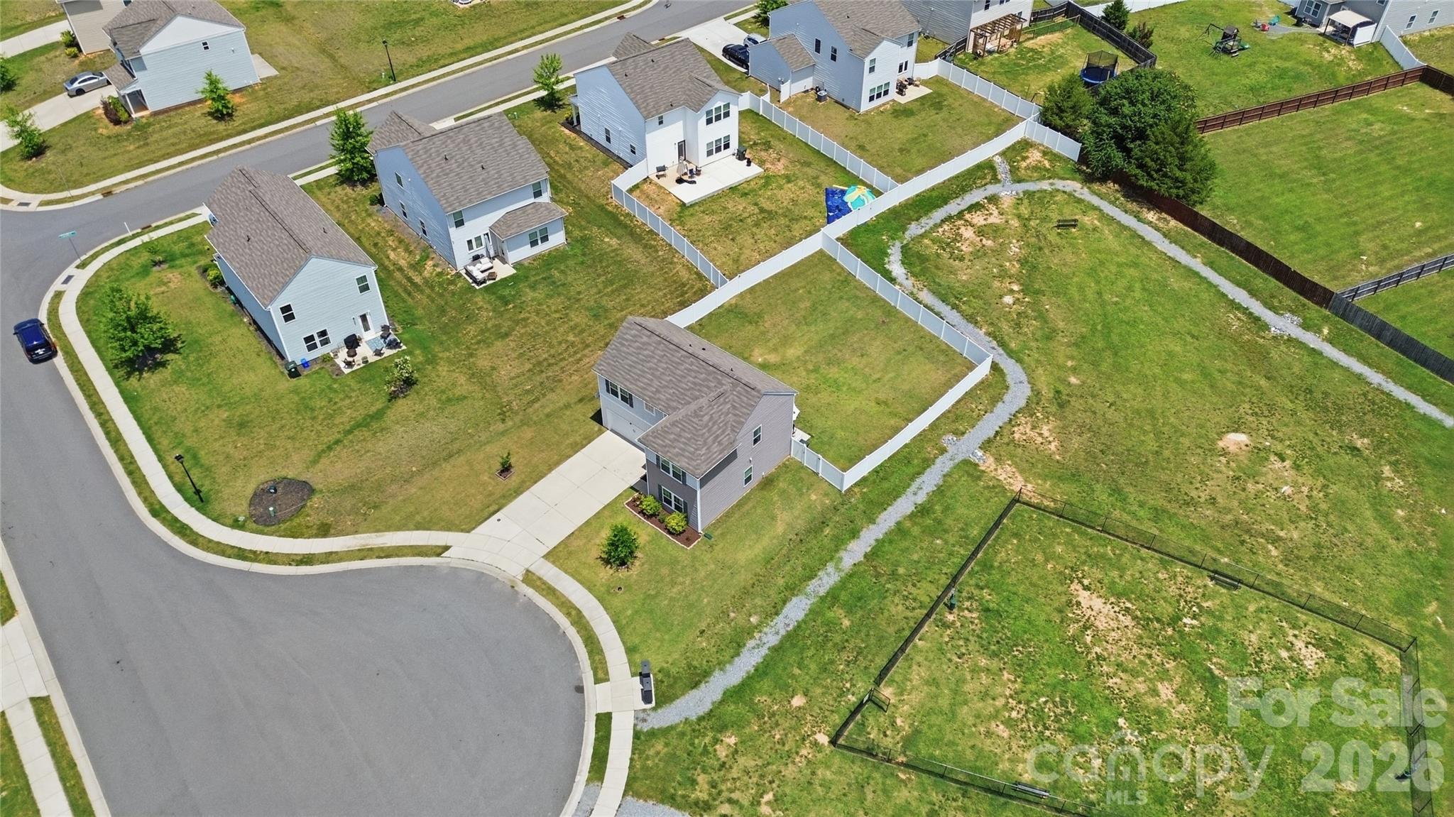 545 Dutch White Drive — Clover