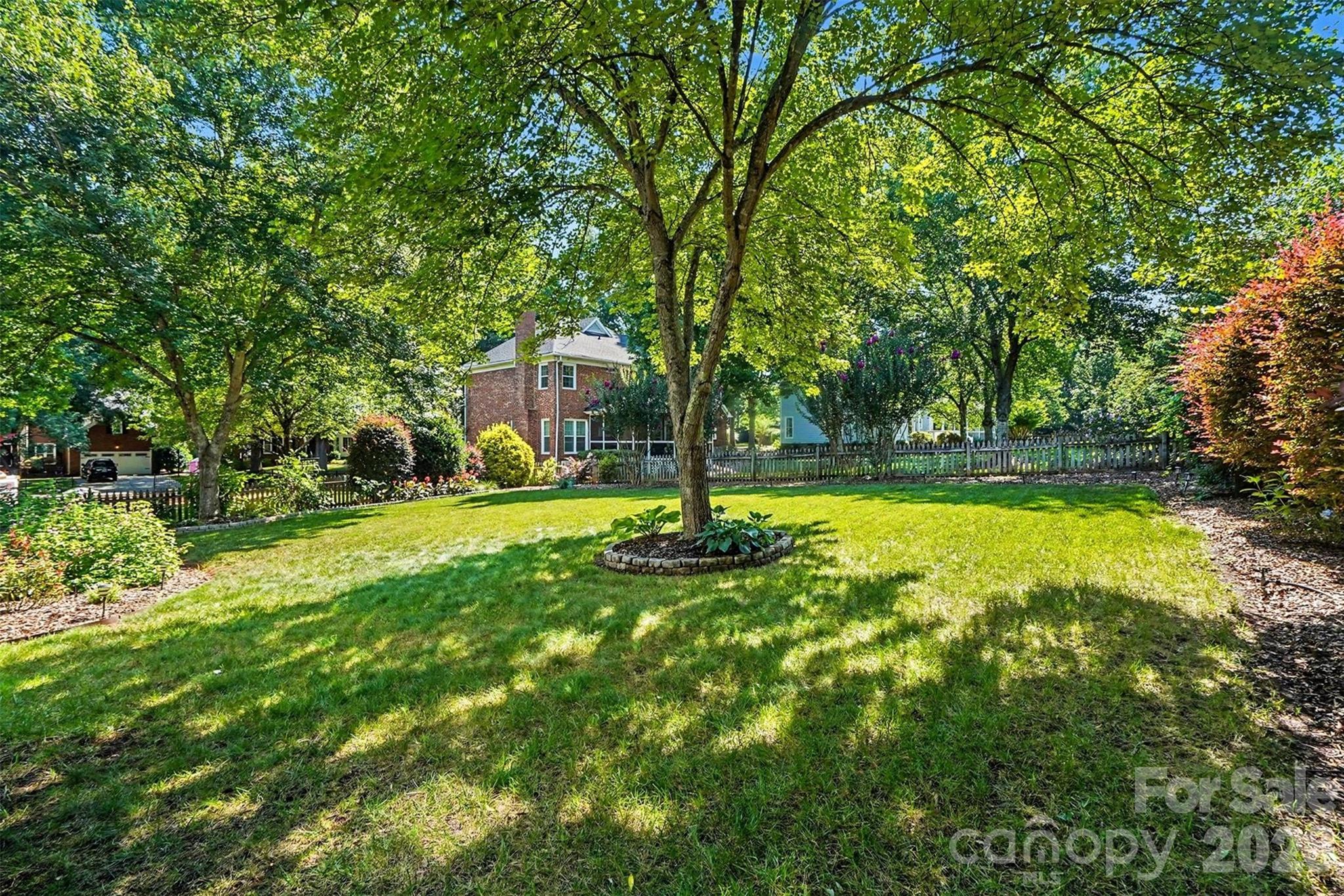 8903 Snapfinger Court — Waxhaw