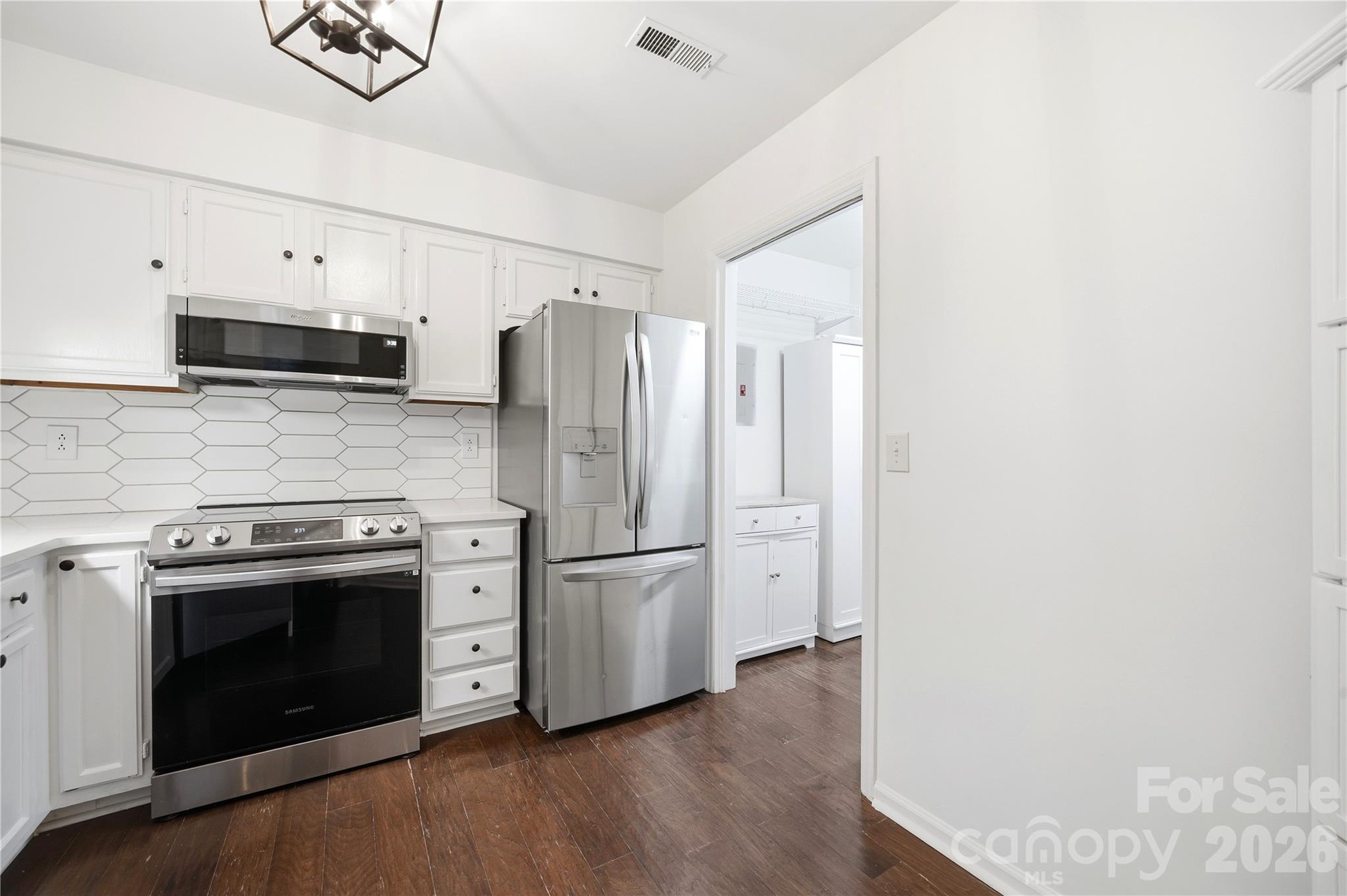 6150 Gray Gate Lane #i — Charlotte