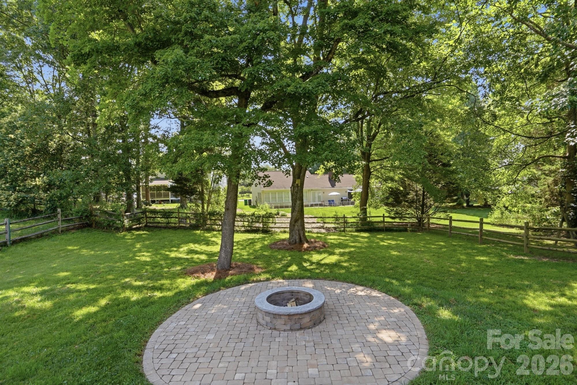 8917 Danson Drive — Charlotte